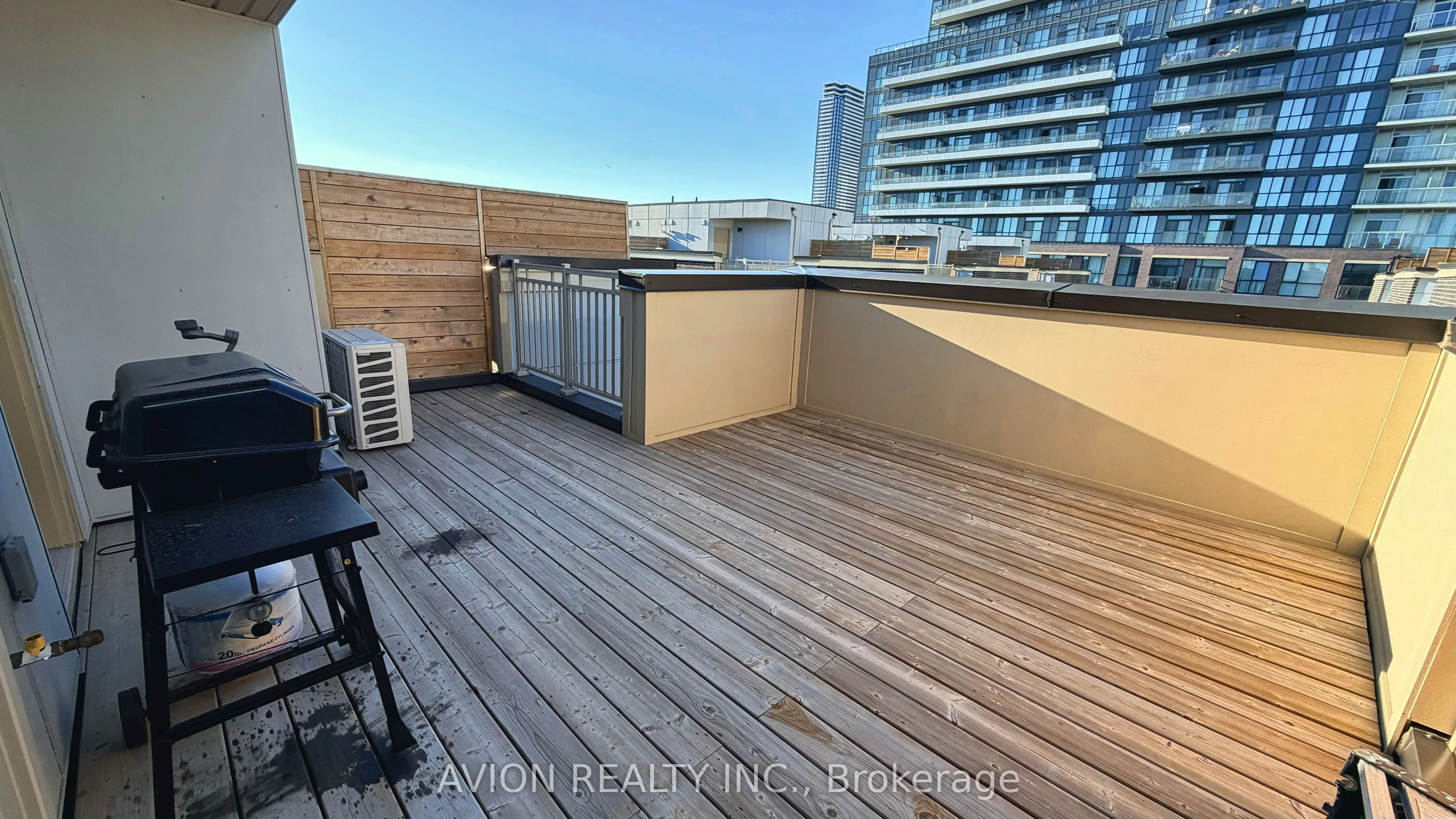 10 Almond Blossom Mews #99