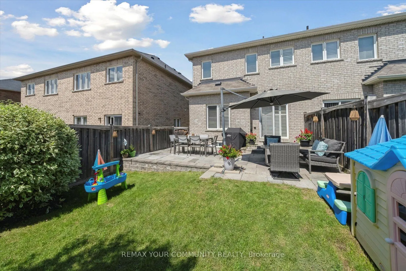 41 Lauderdale Drive