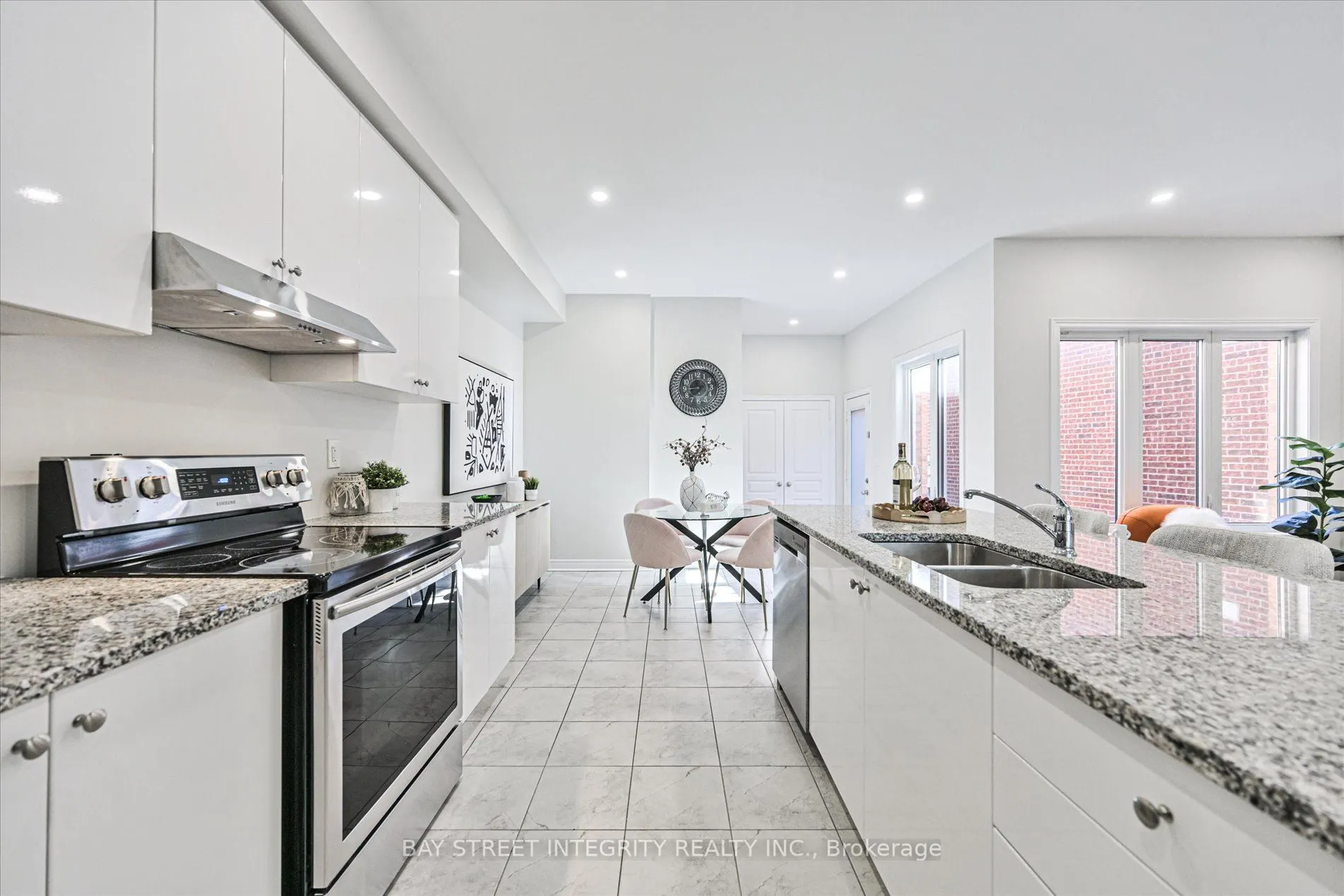 371 William Forster Road