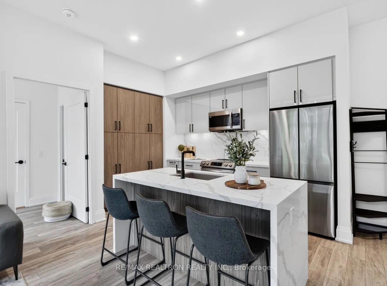 415 SeaRay Avenue #128