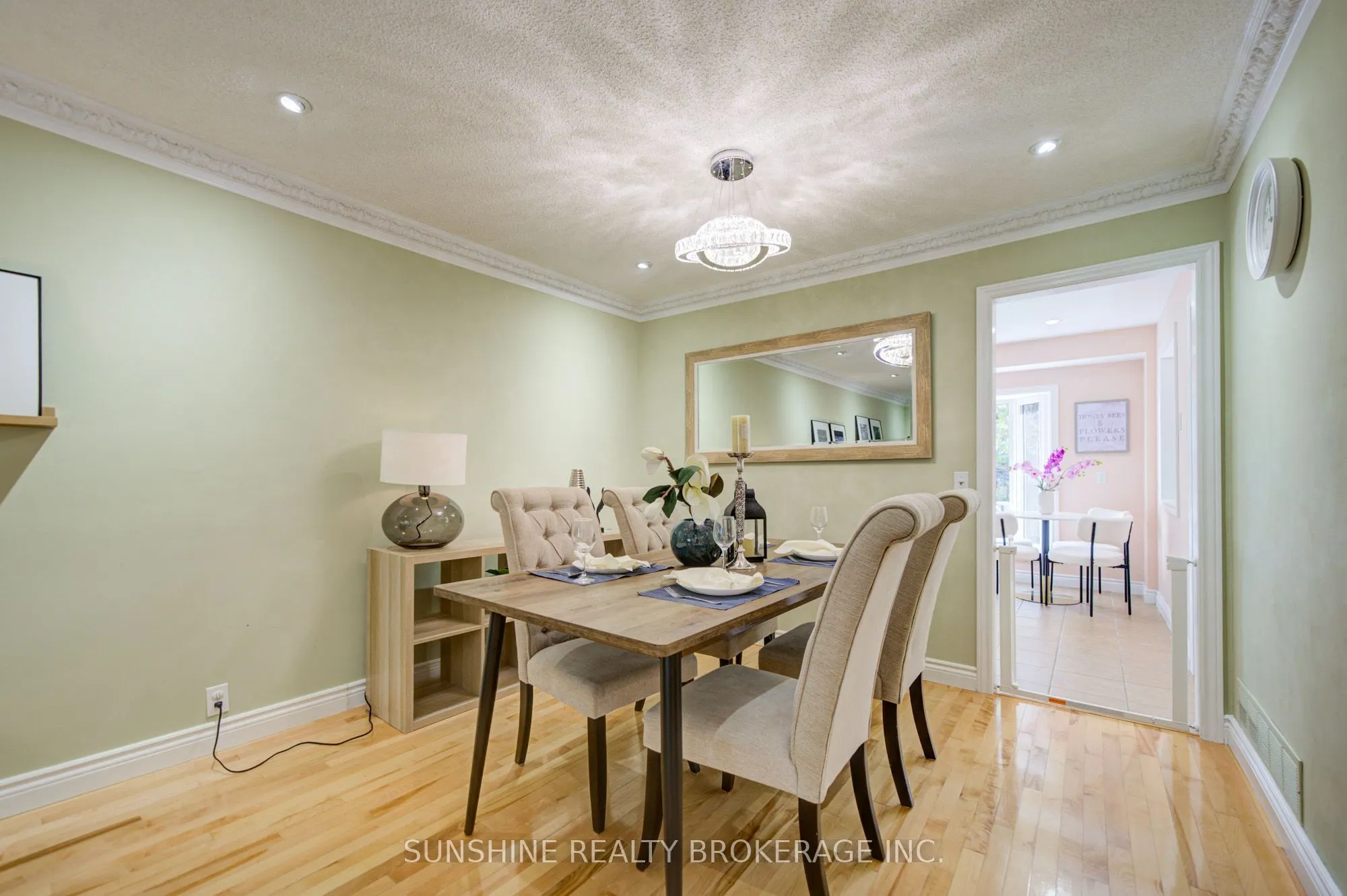53 Vanessa Road