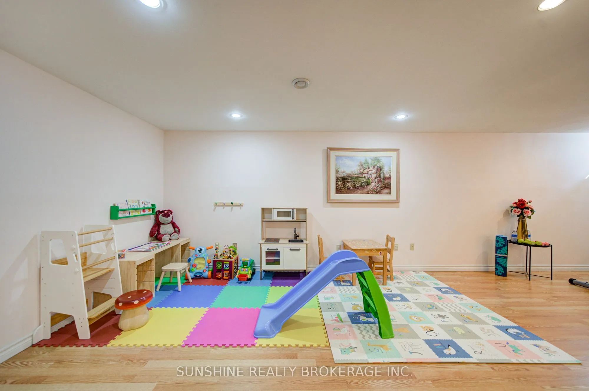 53 Vanessa Road