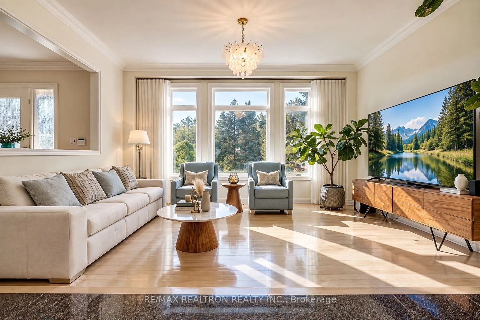 8 Country Heights Drive