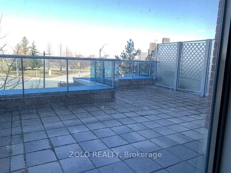 33 Cox Boulevard #318