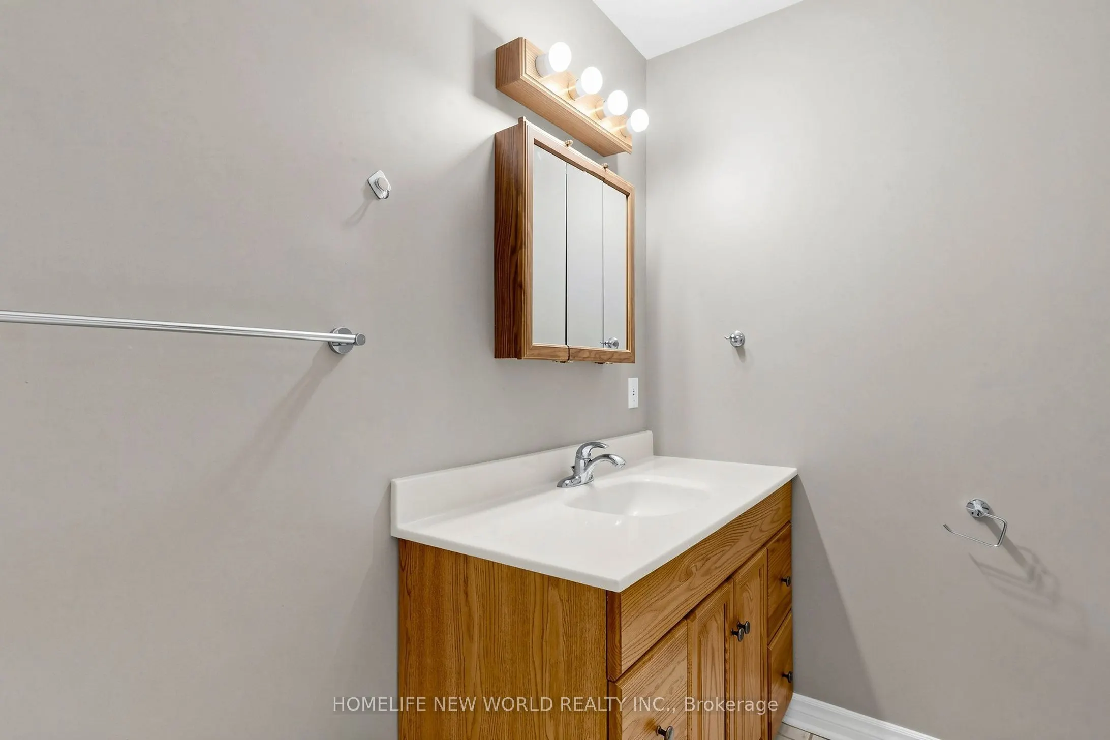 65 Walter Avenue #MAIN
