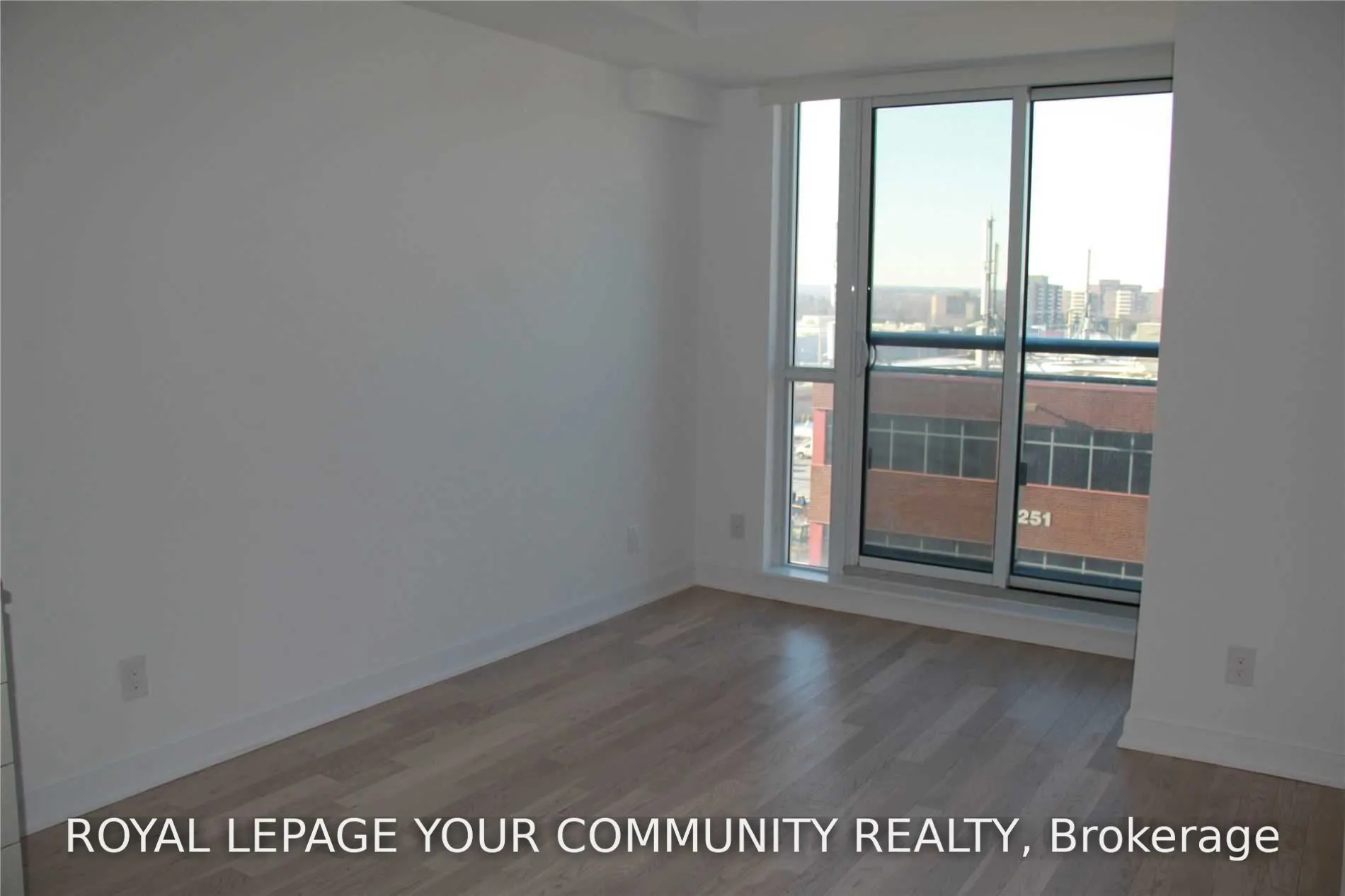 9201 Yonge Street #602