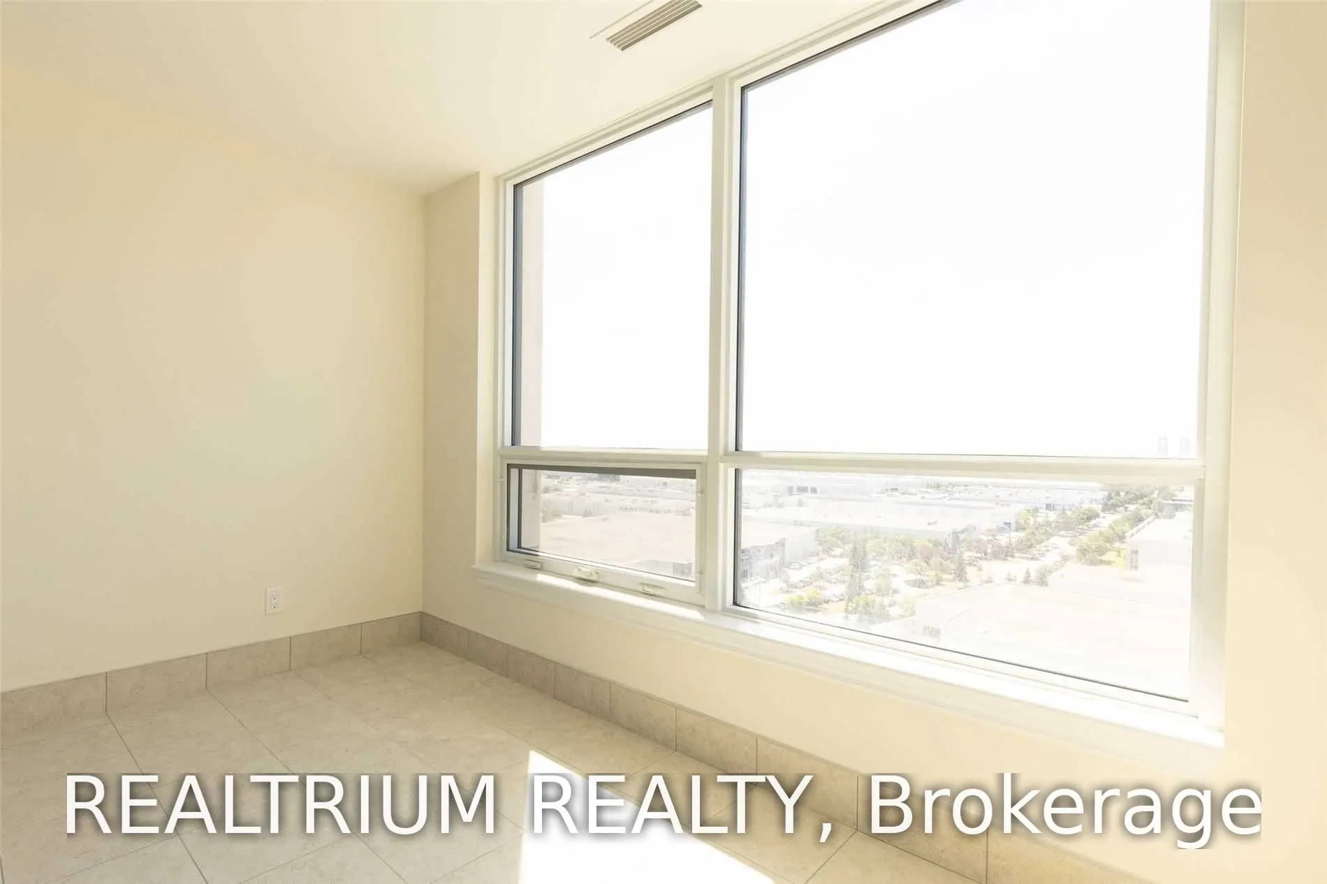 9075 Jane Street #1407
