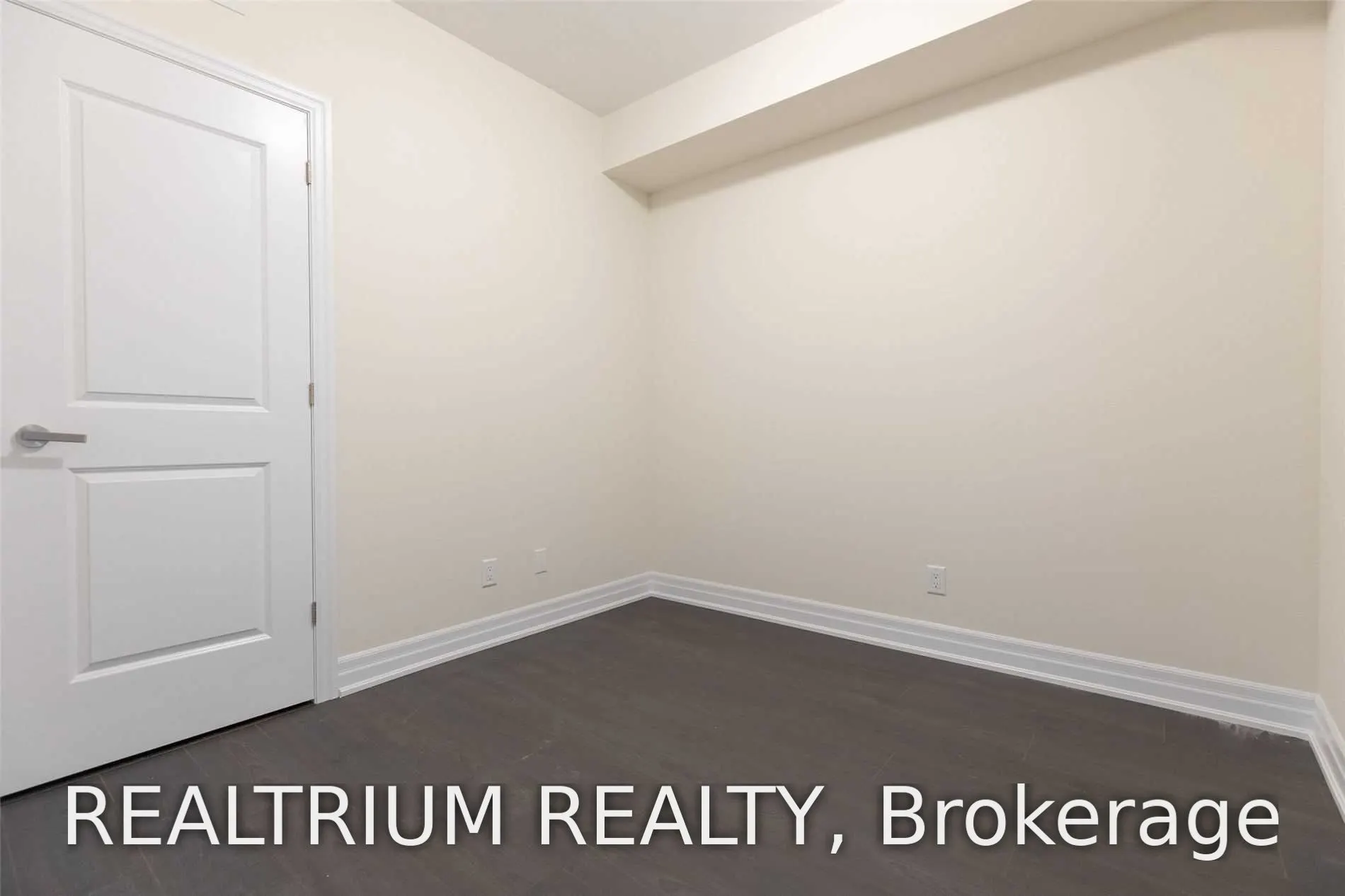 9075 Jane Street #1407