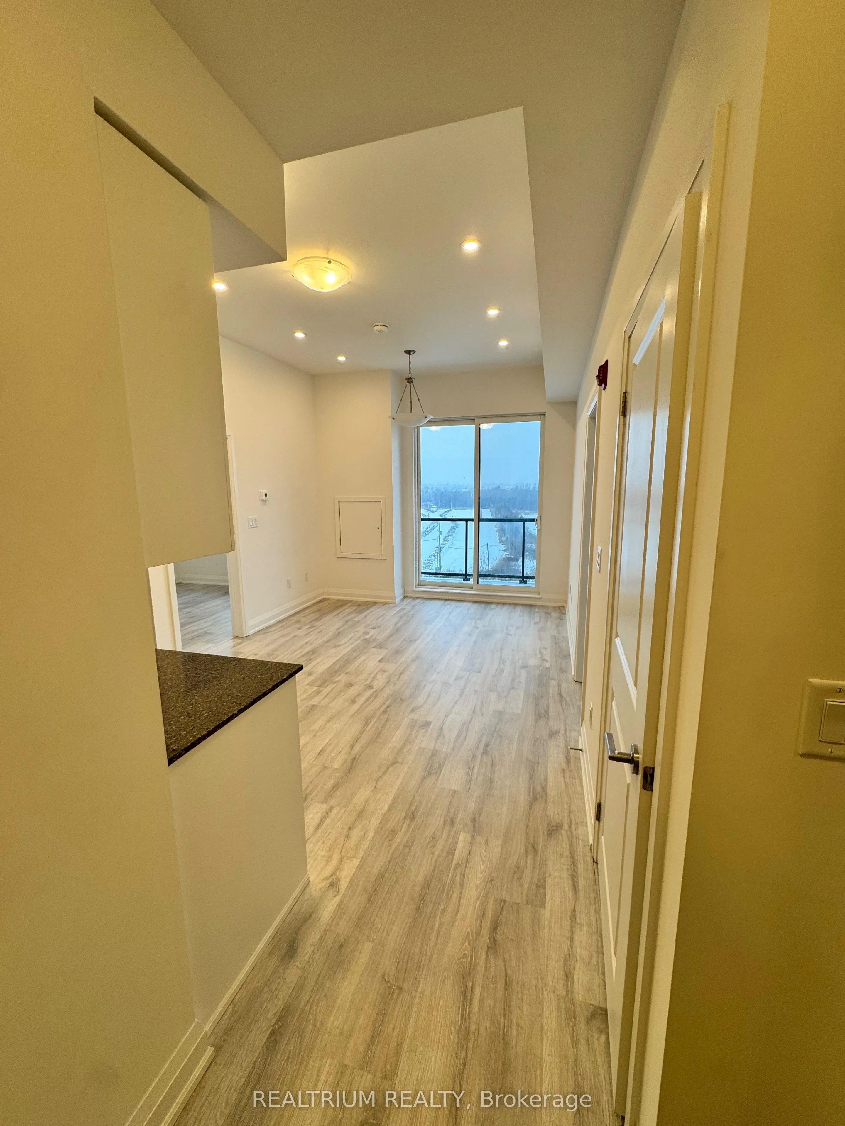 9700 Ninth Line #722