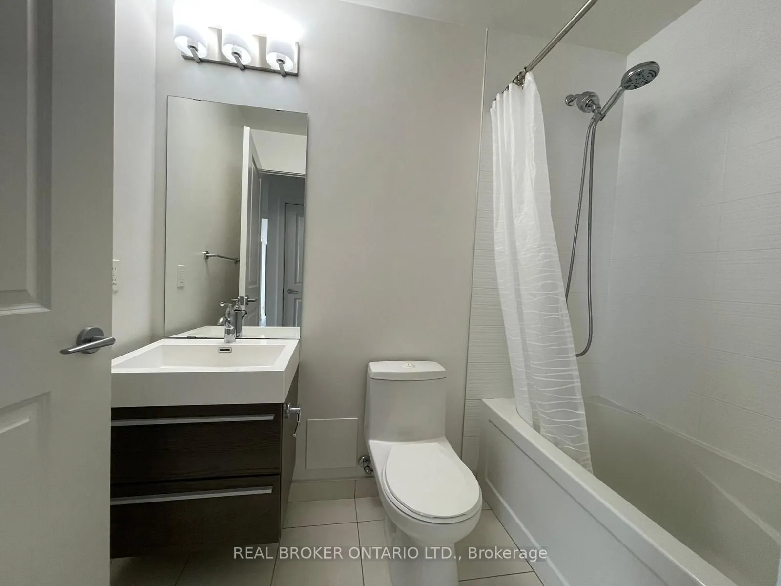 180 Enterprise Boulevard #806K