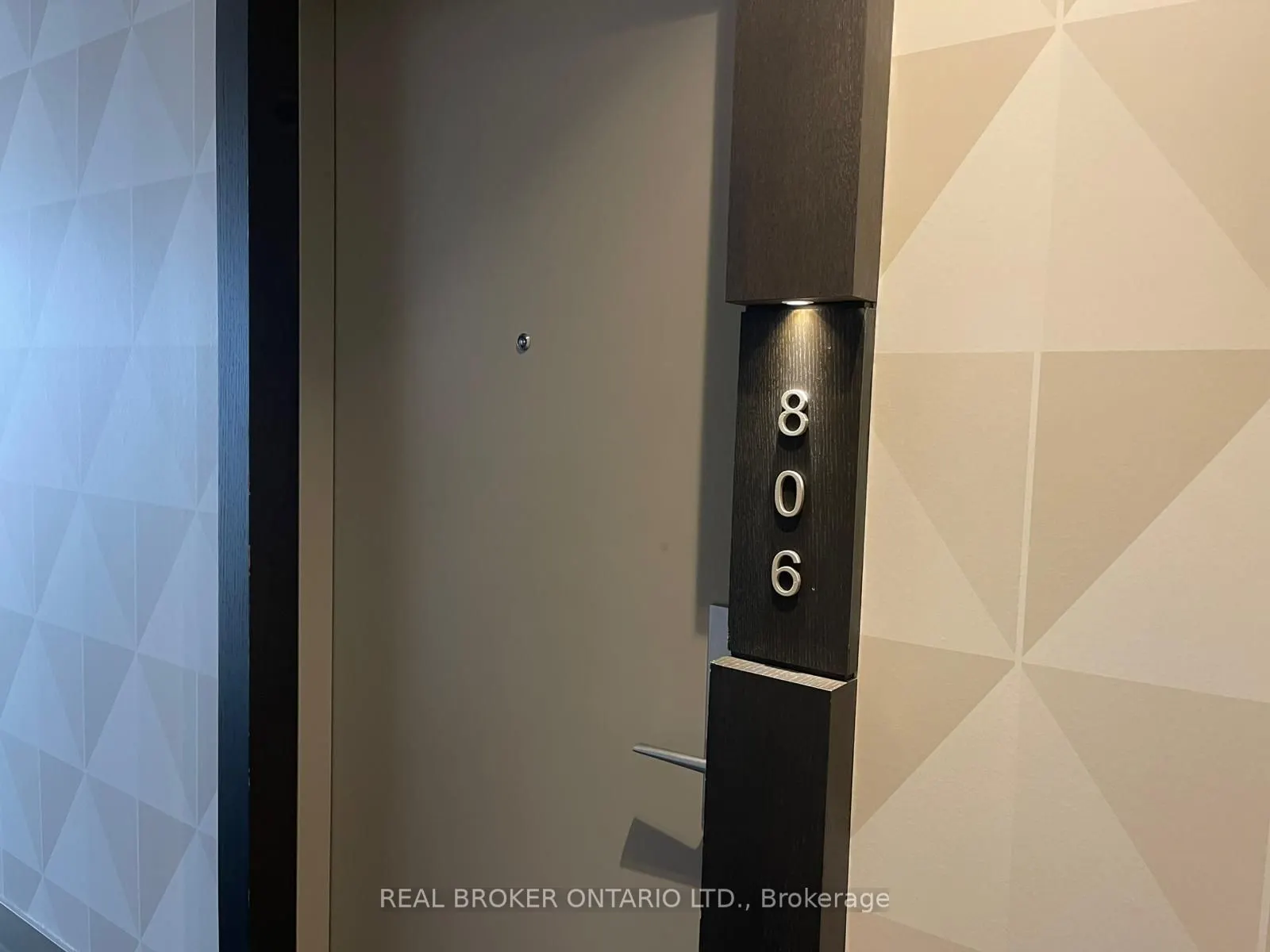 180 Enterprise Boulevard #806K