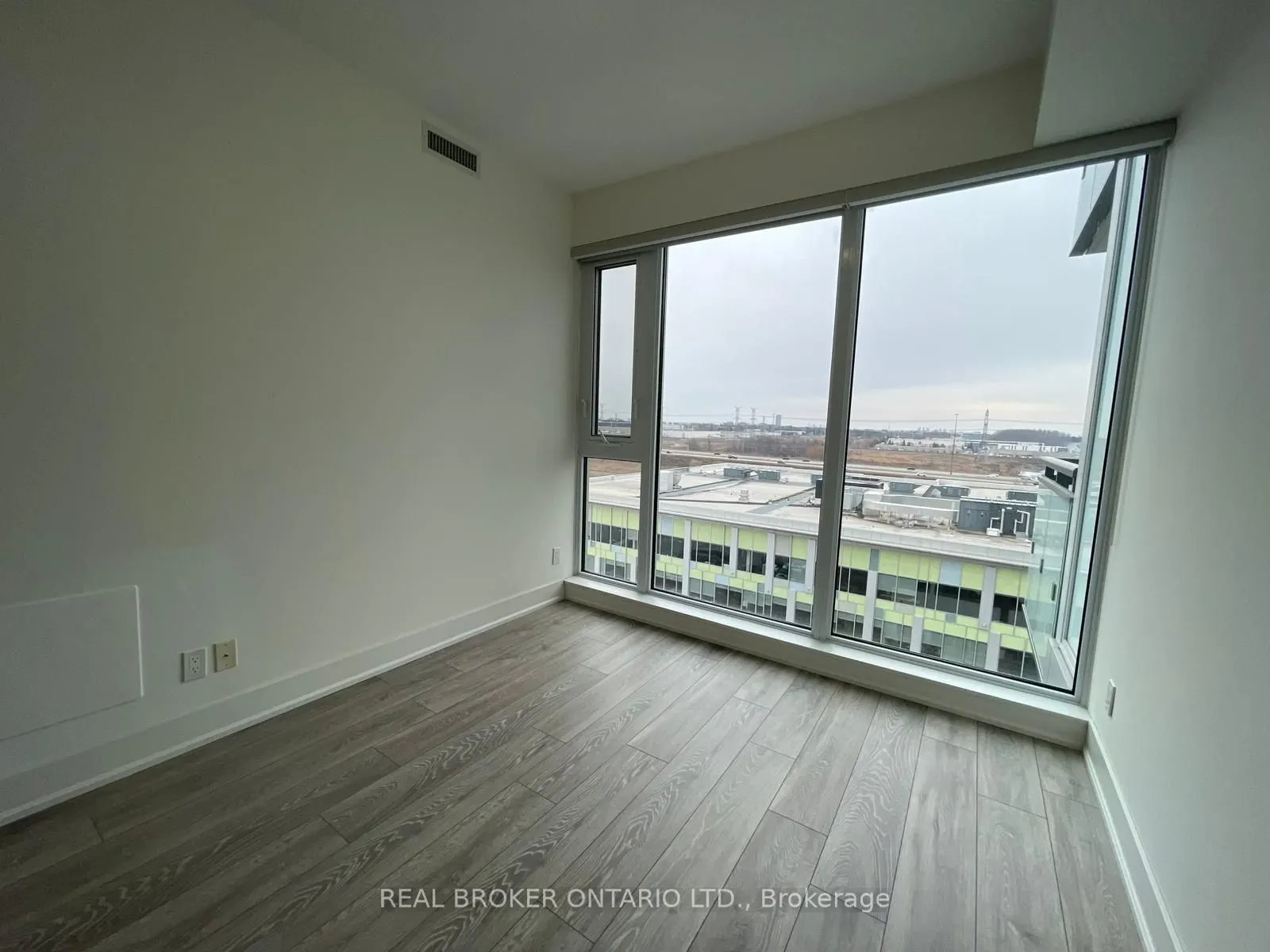 180 Enterprise Boulevard #806K