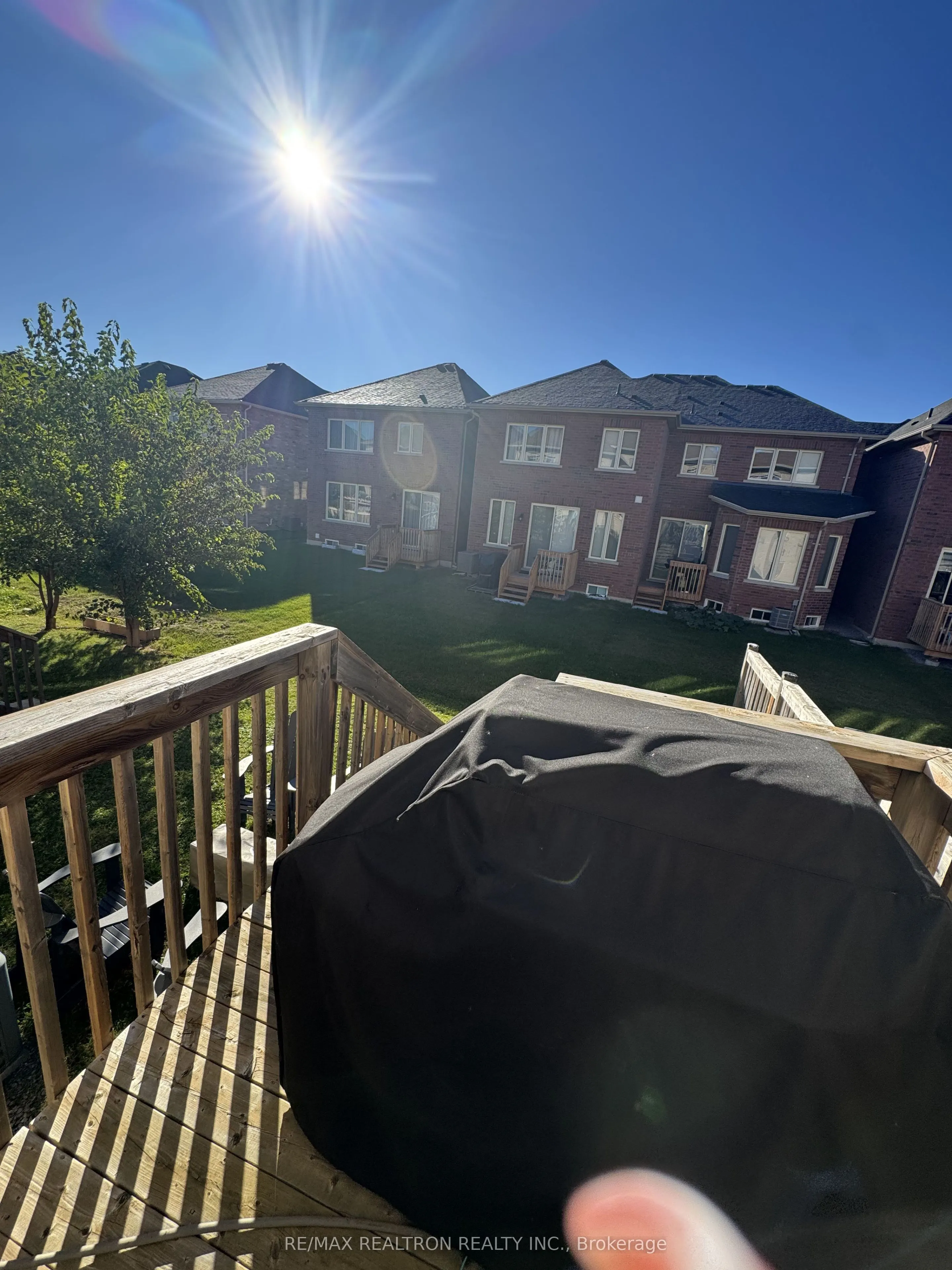 49 Mondial Crescent