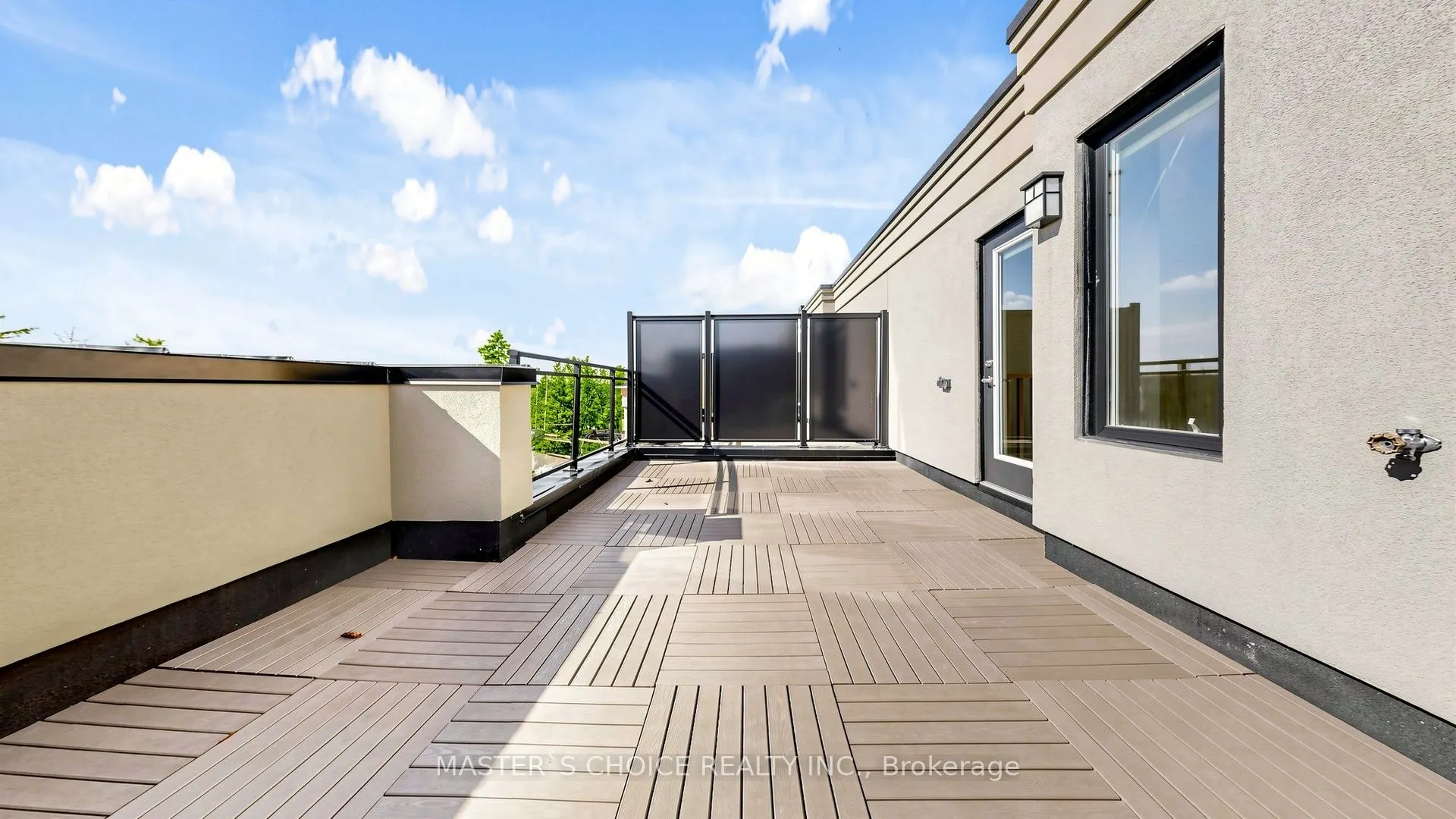 56 Elizabeth Street #1404