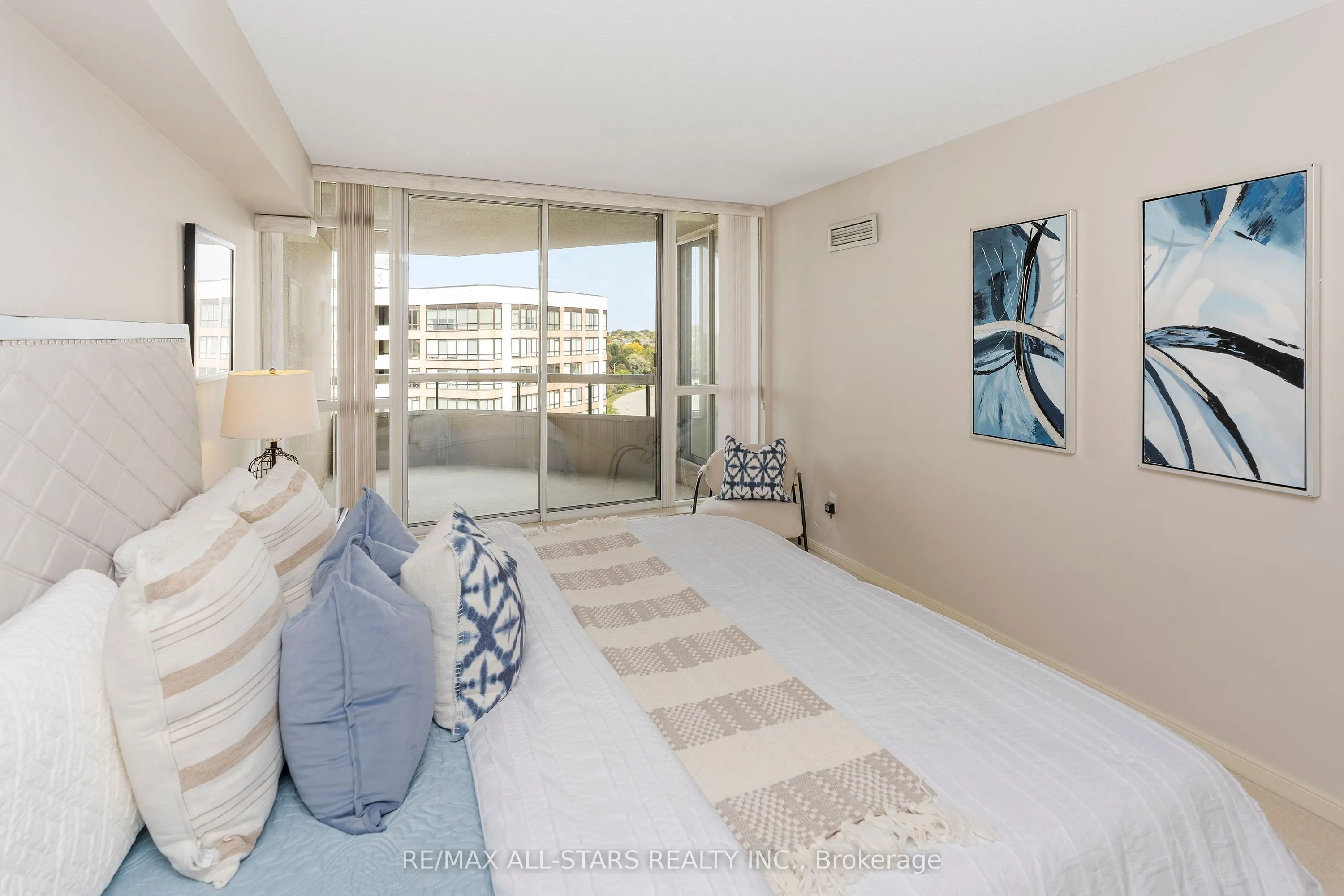 610 Bullock Drive #1102