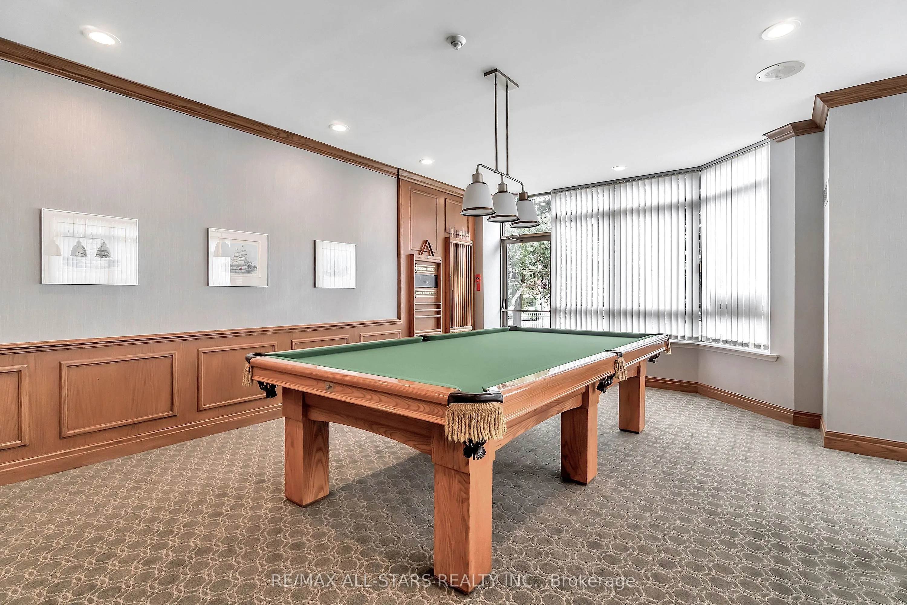 610 Bullock Drive #1102