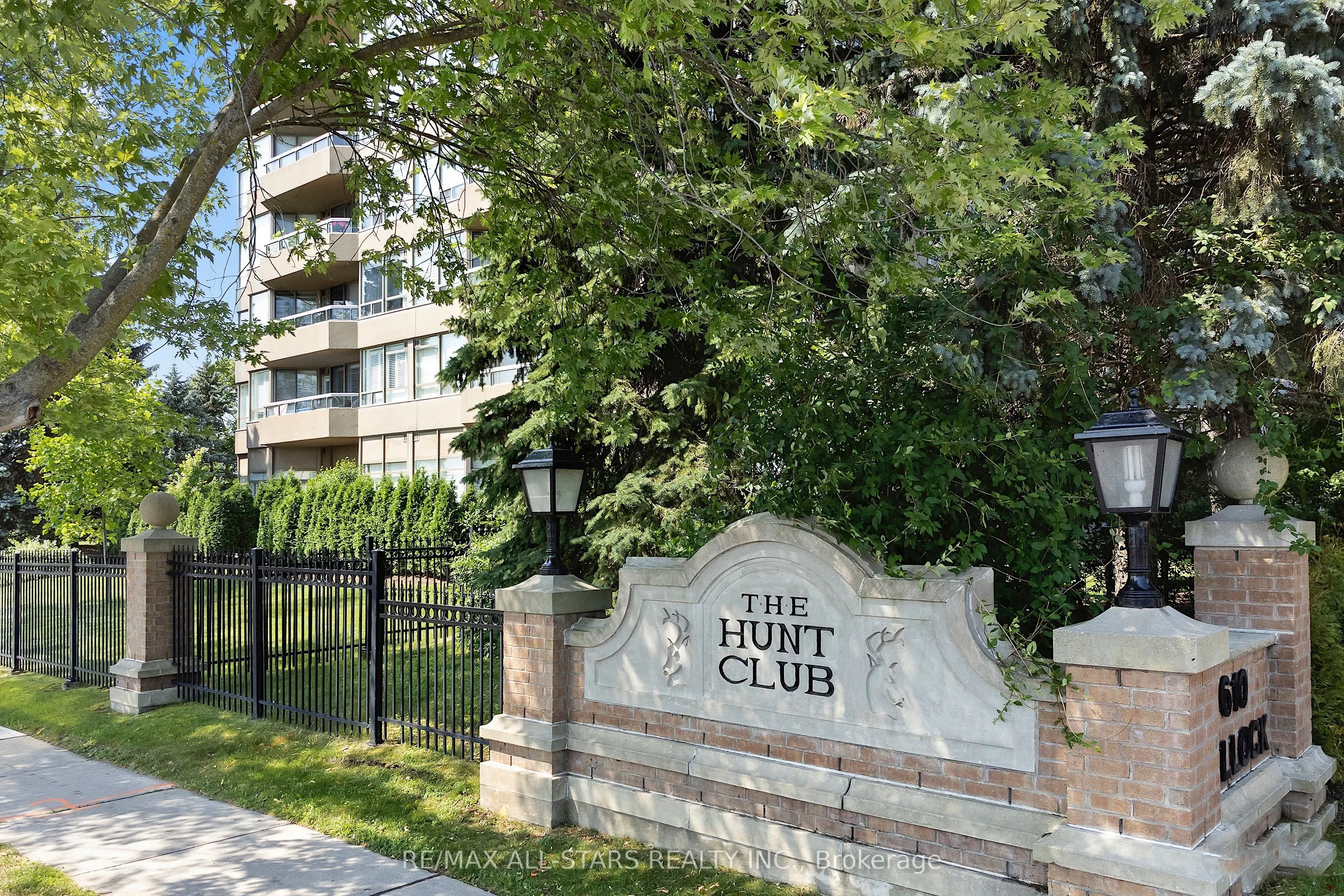 610 Bullock Drive #1102