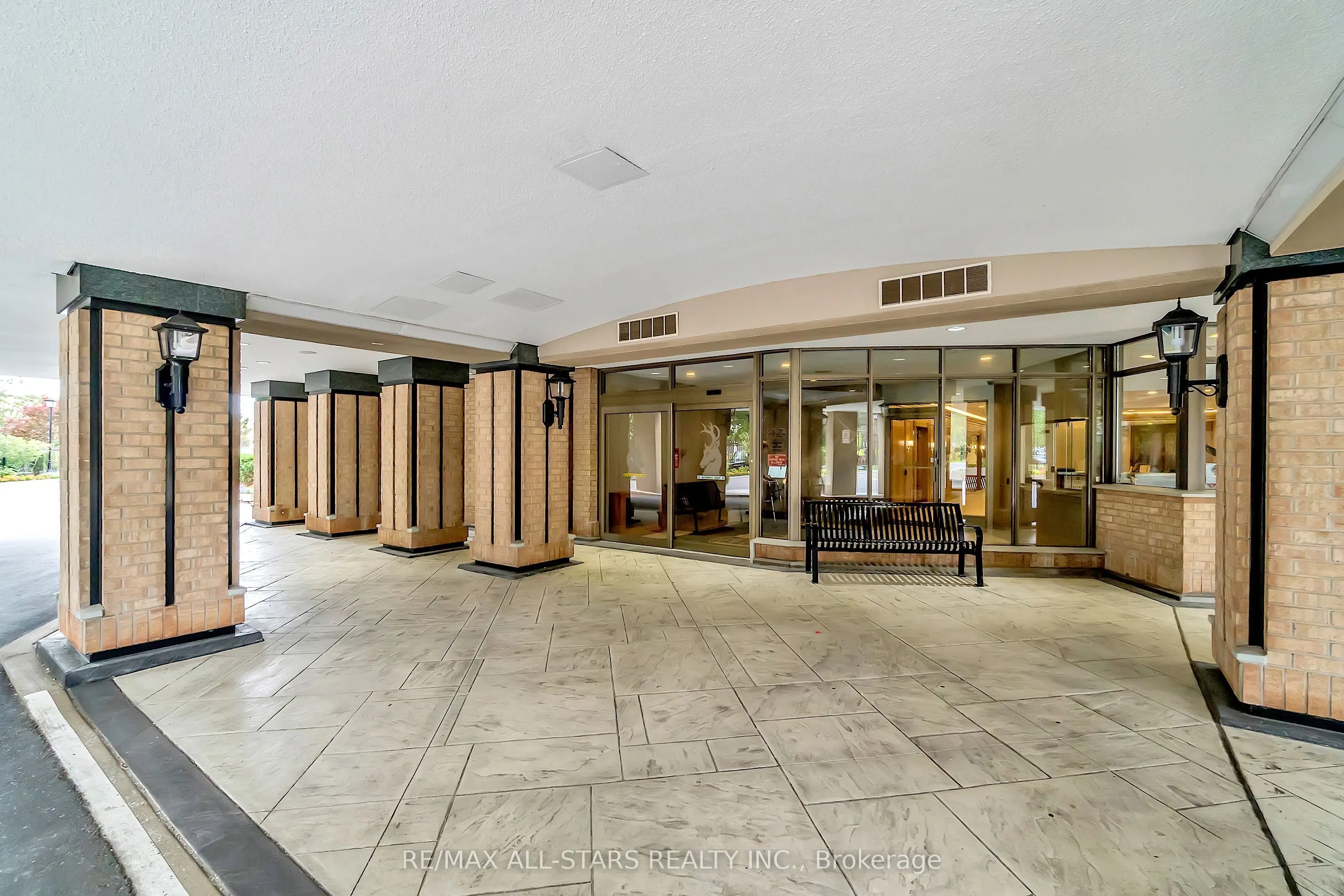 610 Bullock Drive #1102