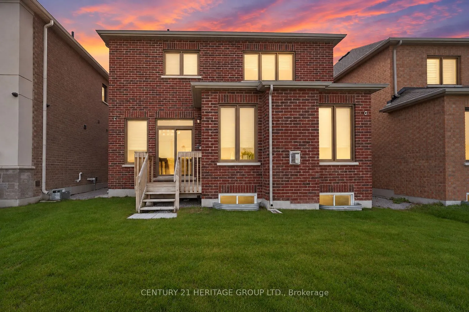 147 Meadow Vista Crescent