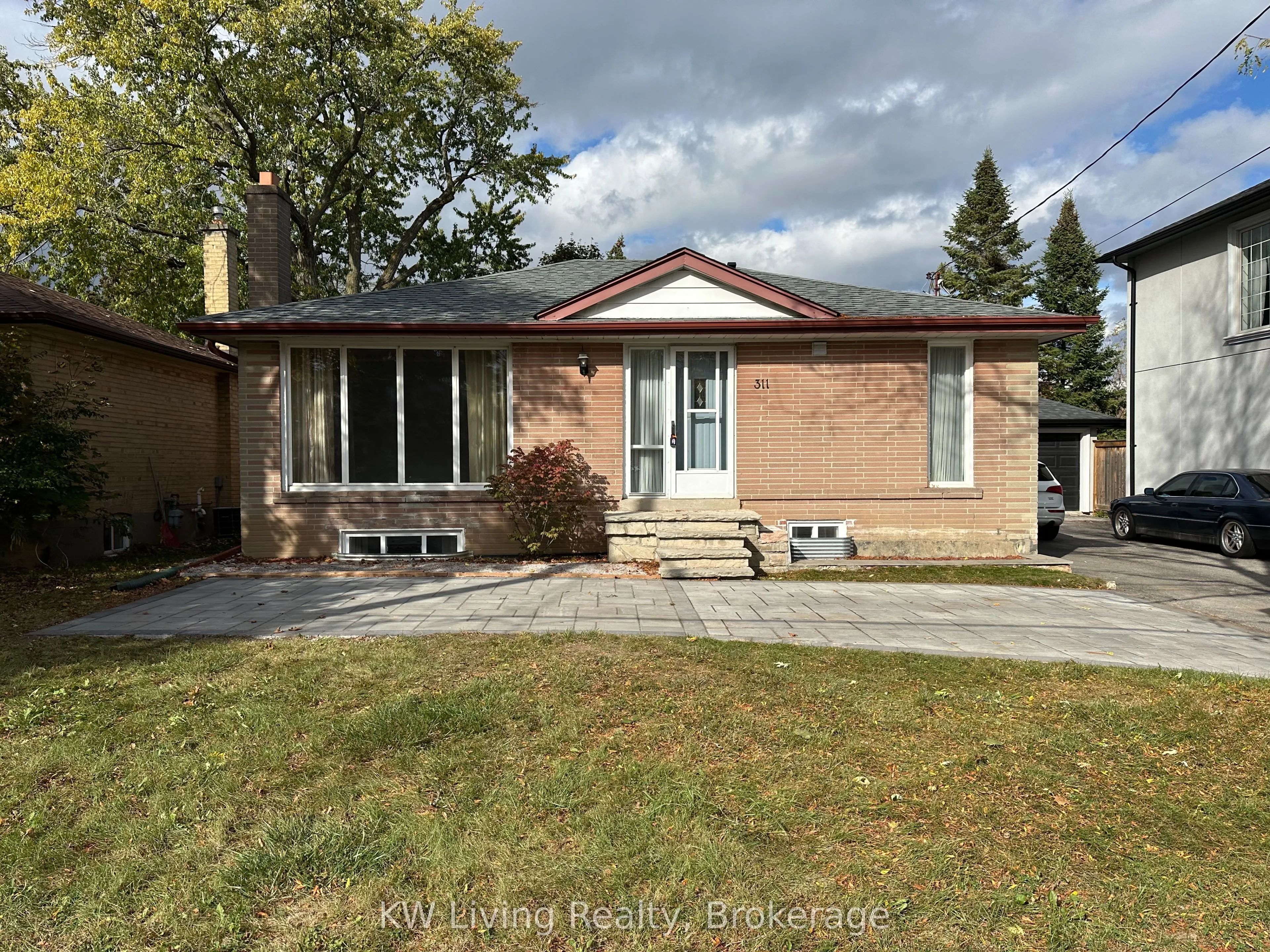 311 Boisdale Avenue #Basement