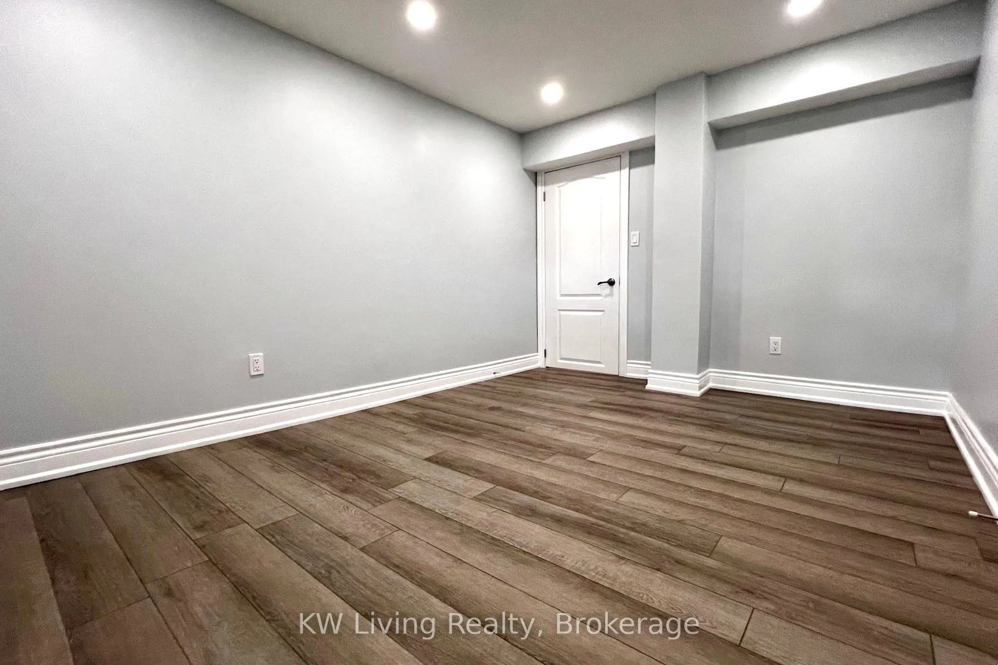311 Boisdale Avenue #Basement