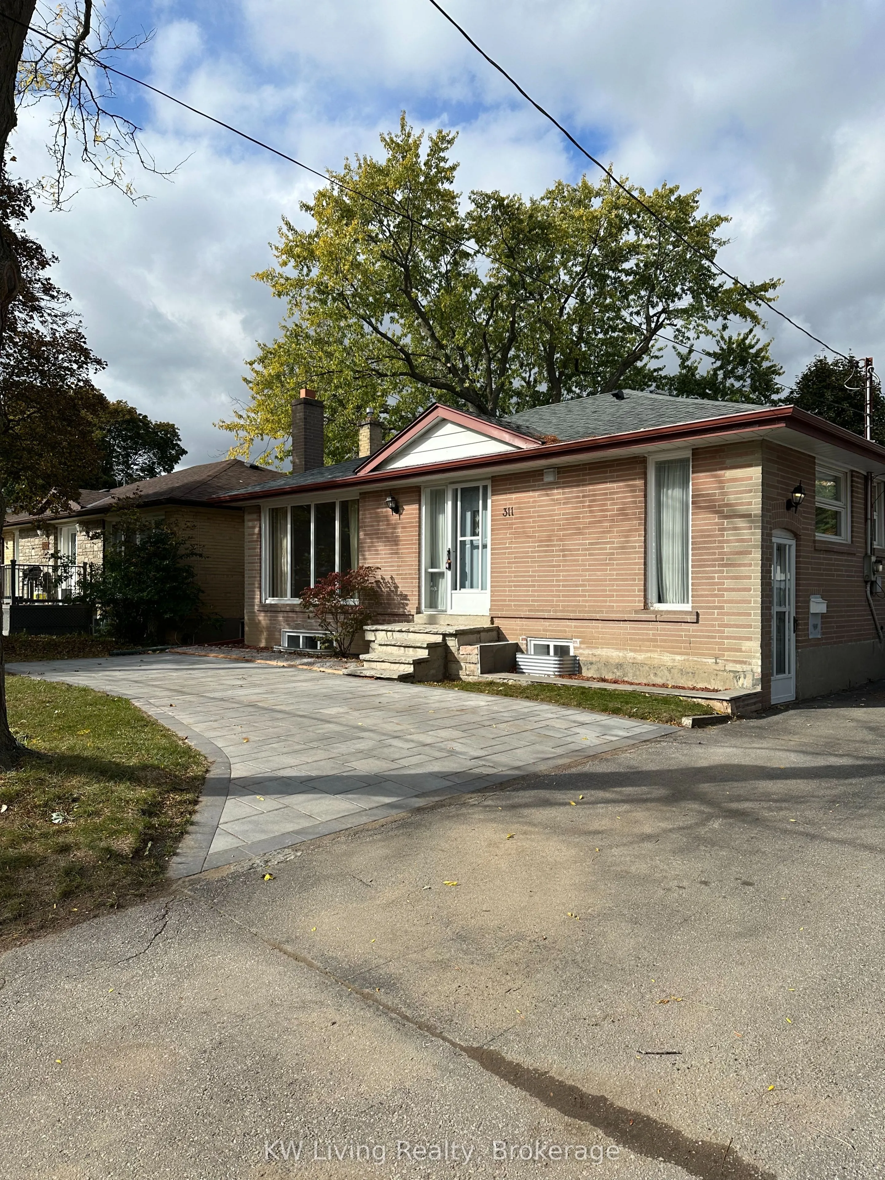 311 Boisdale Avenue #Basement