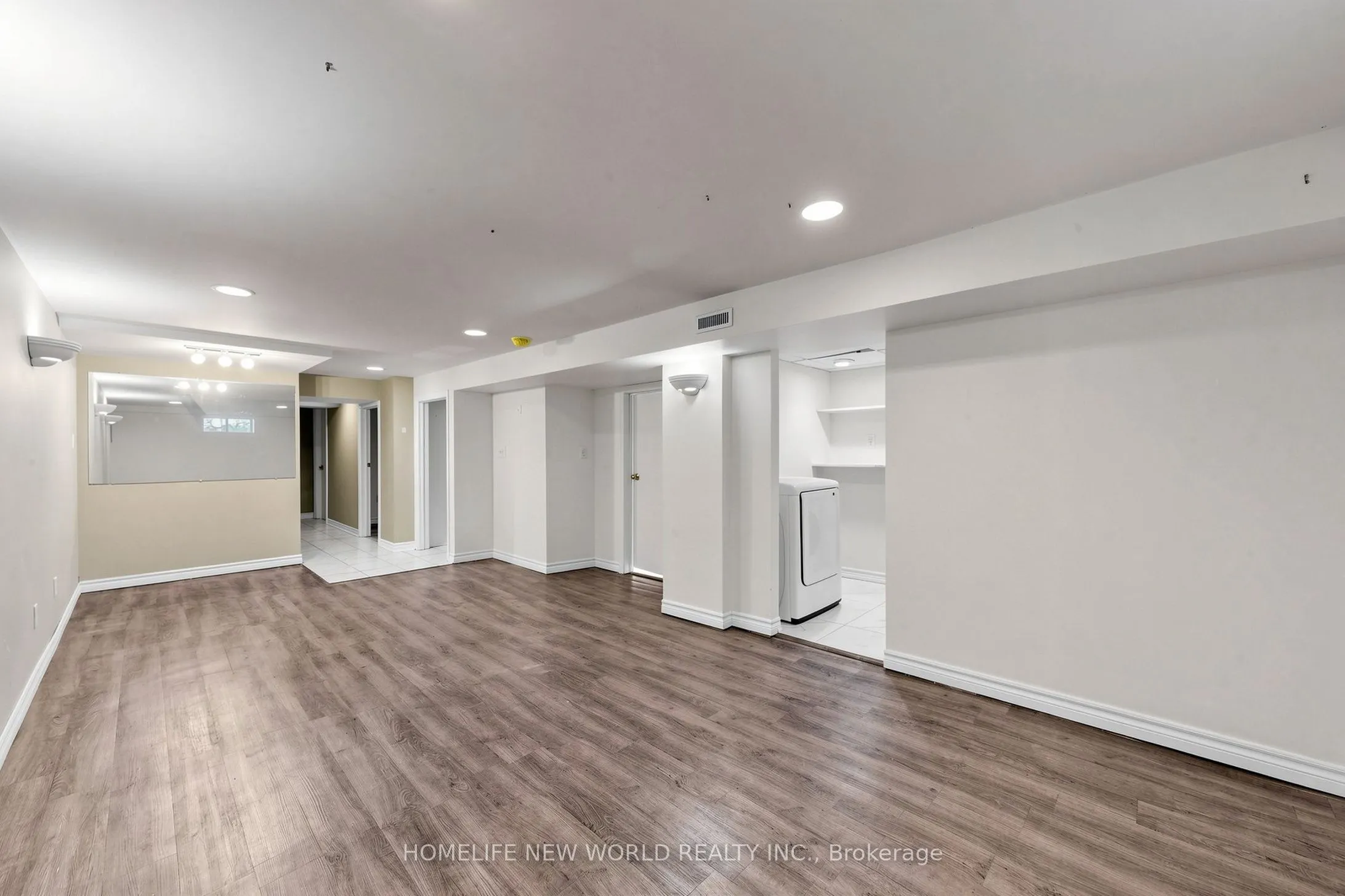 65 Walter Avenue #BSMT