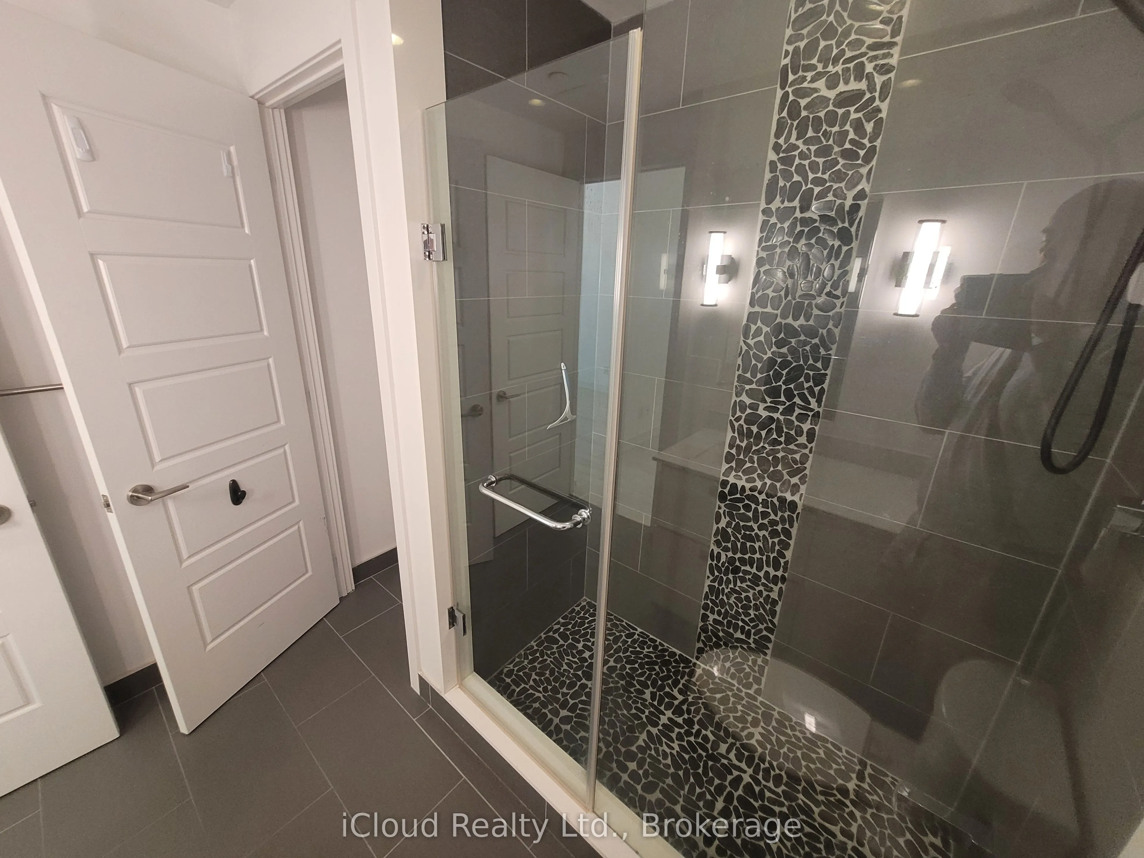247 Broward Way #31