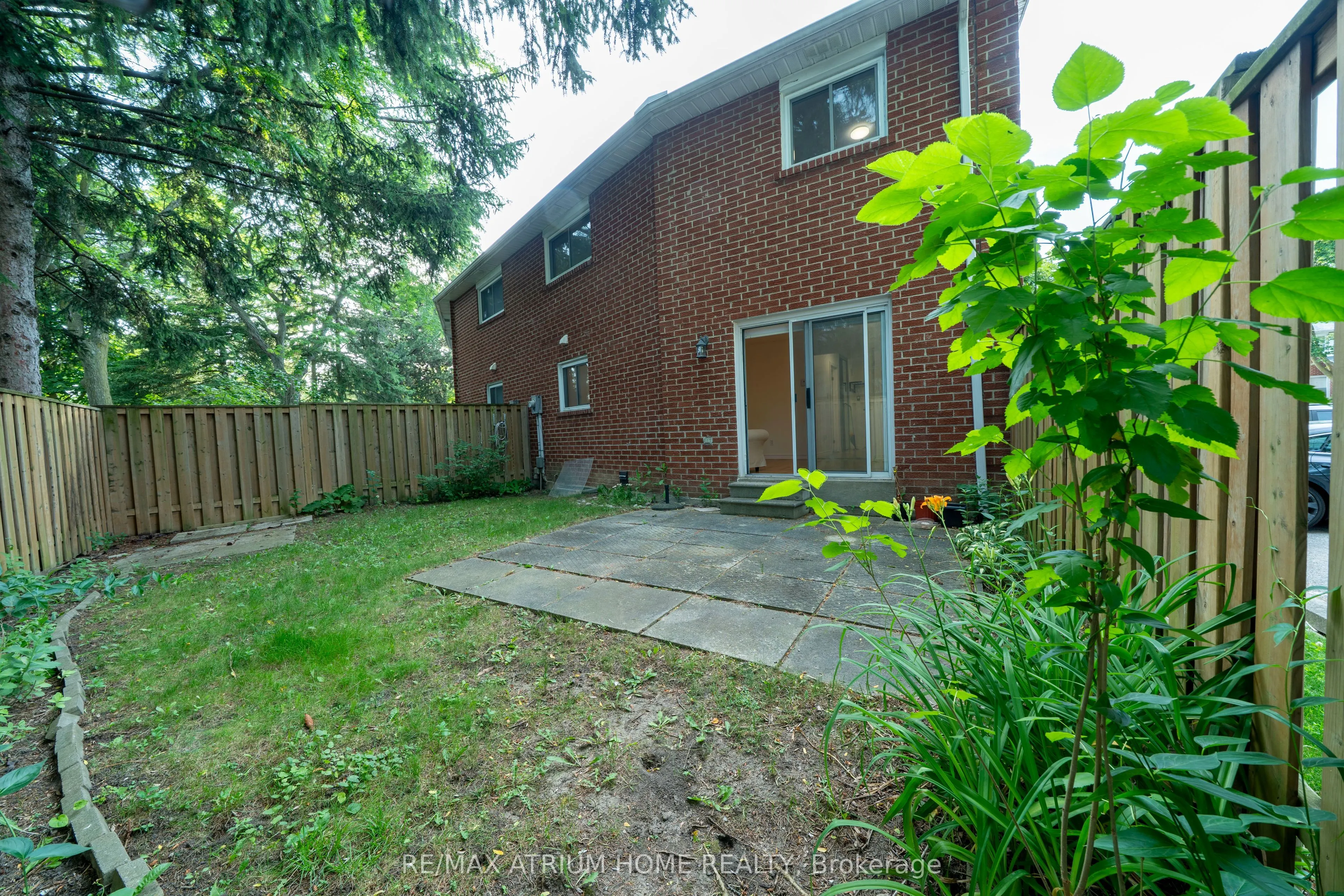 38 Reith Way #400