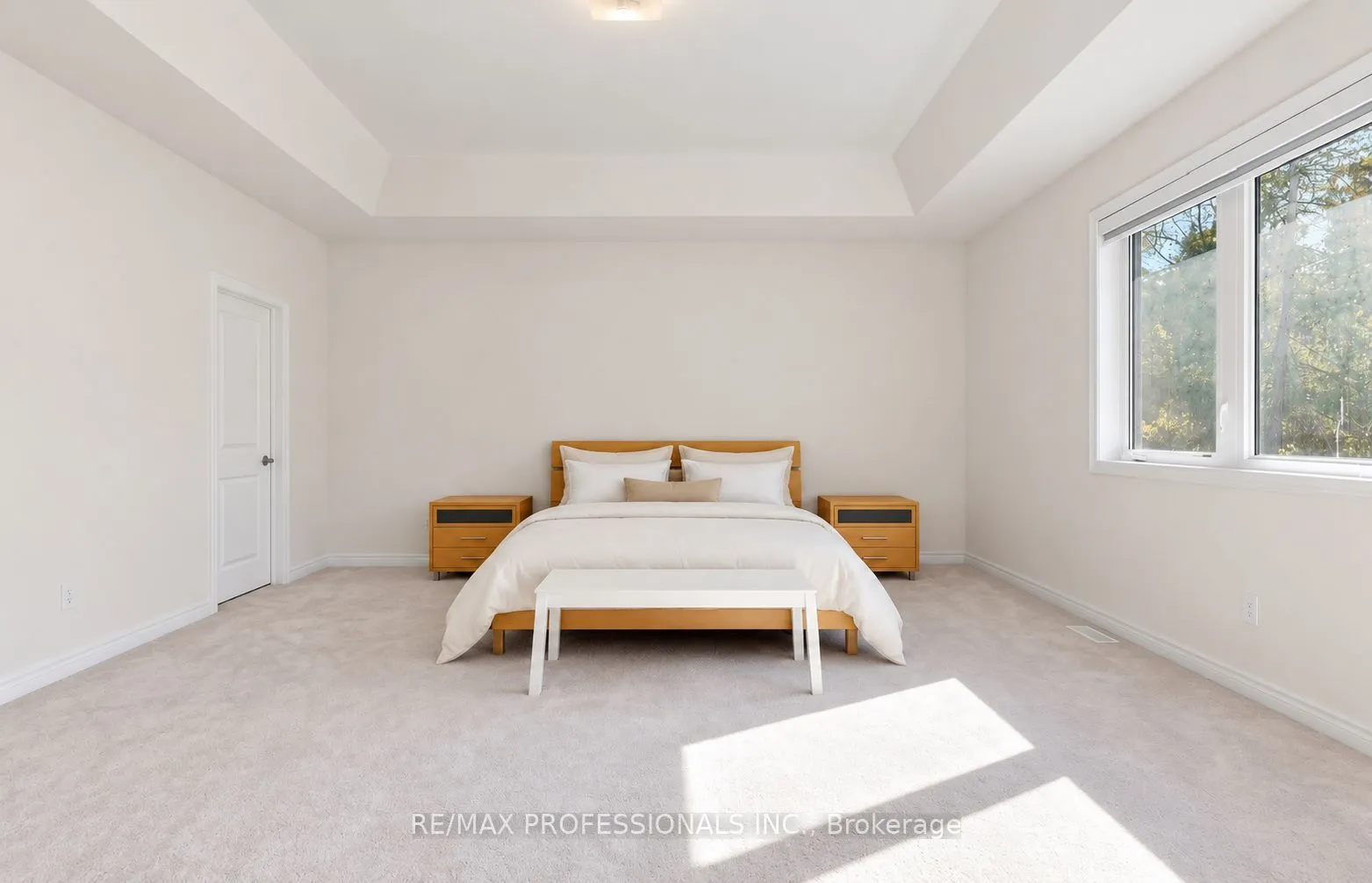 1450 Davis Loop