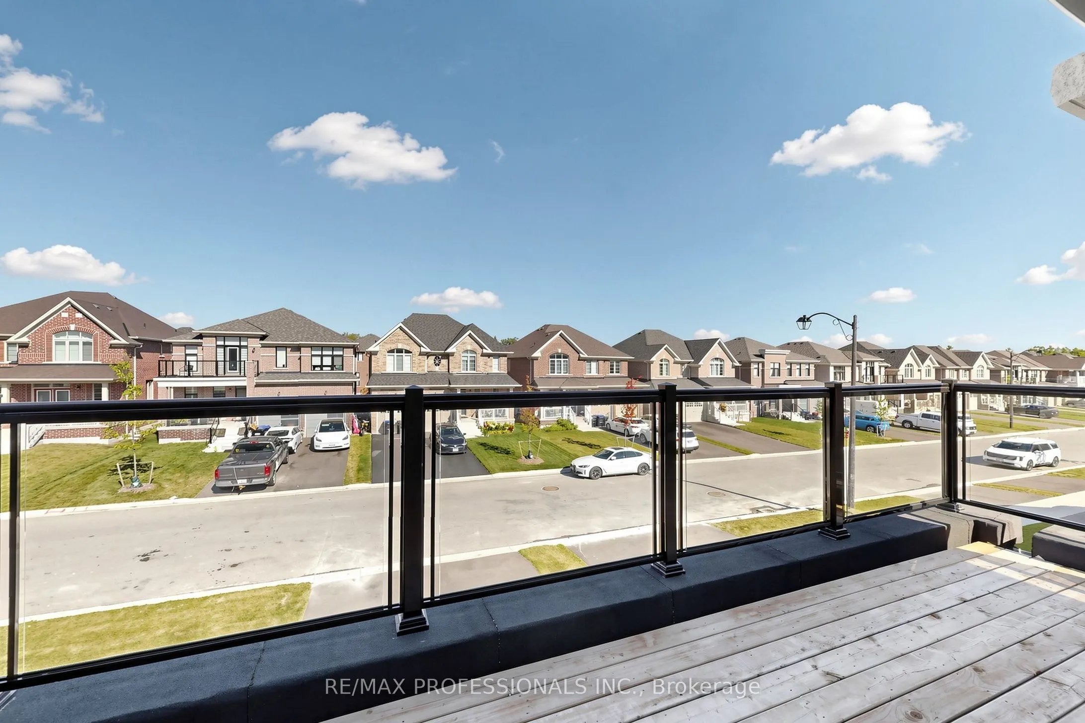 1450 Davis Loop