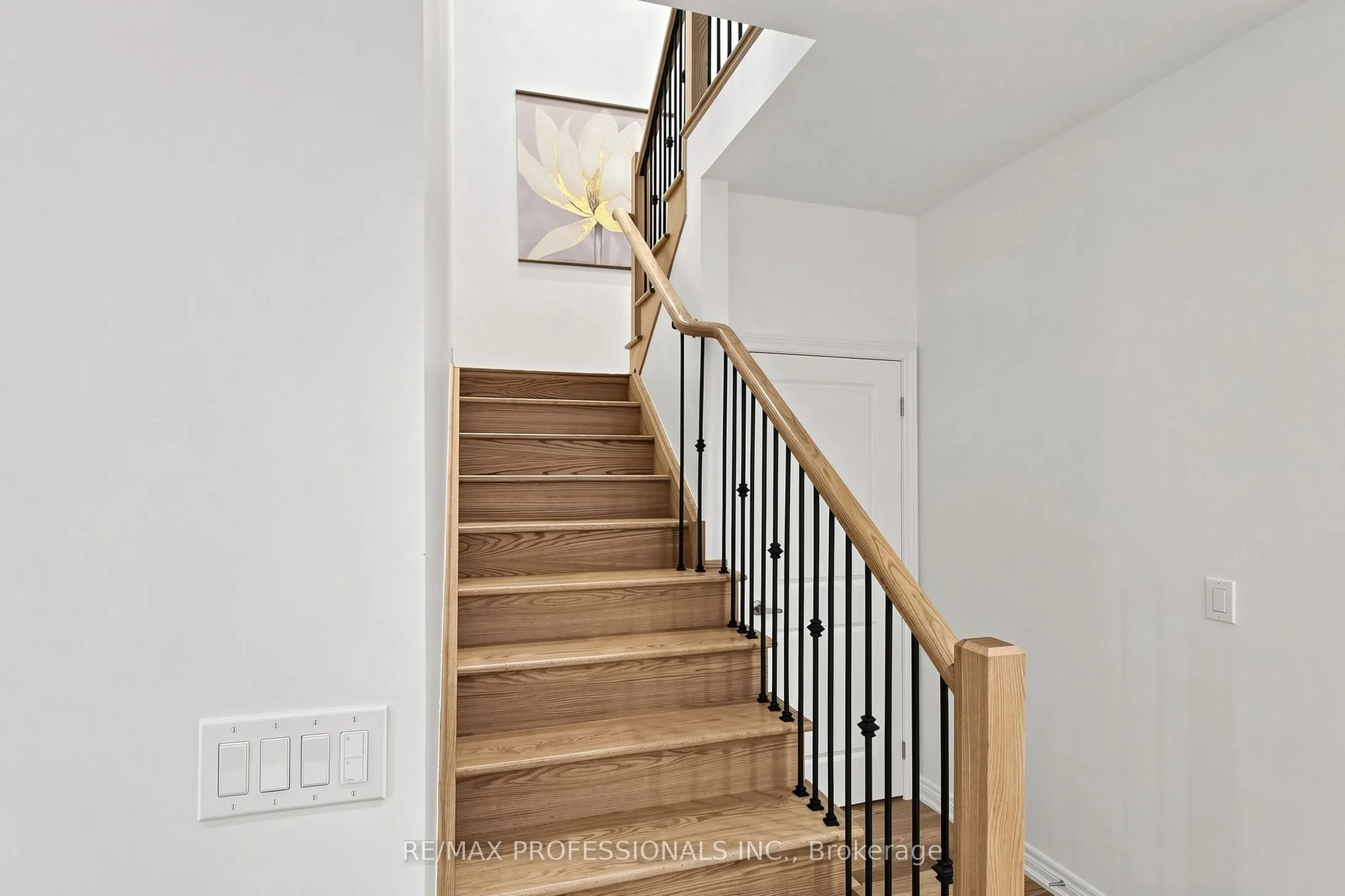 1450 Davis Loop