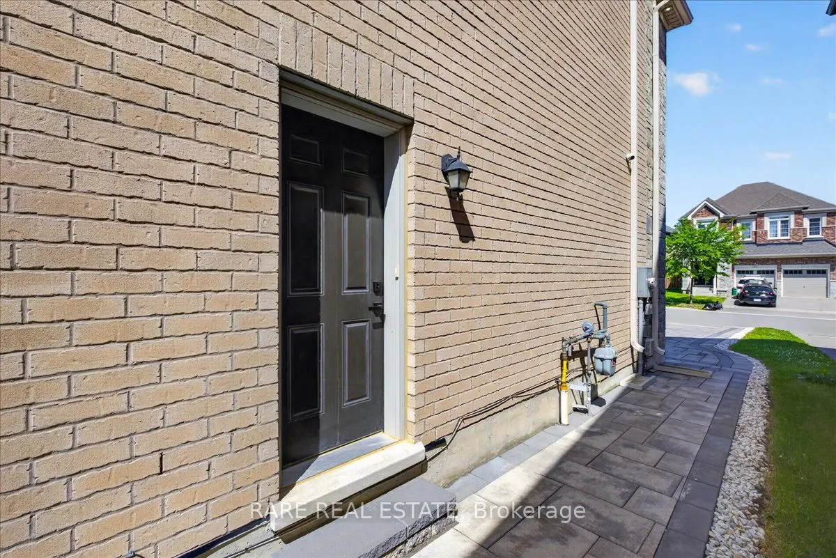 43 Pear Blossom Way
