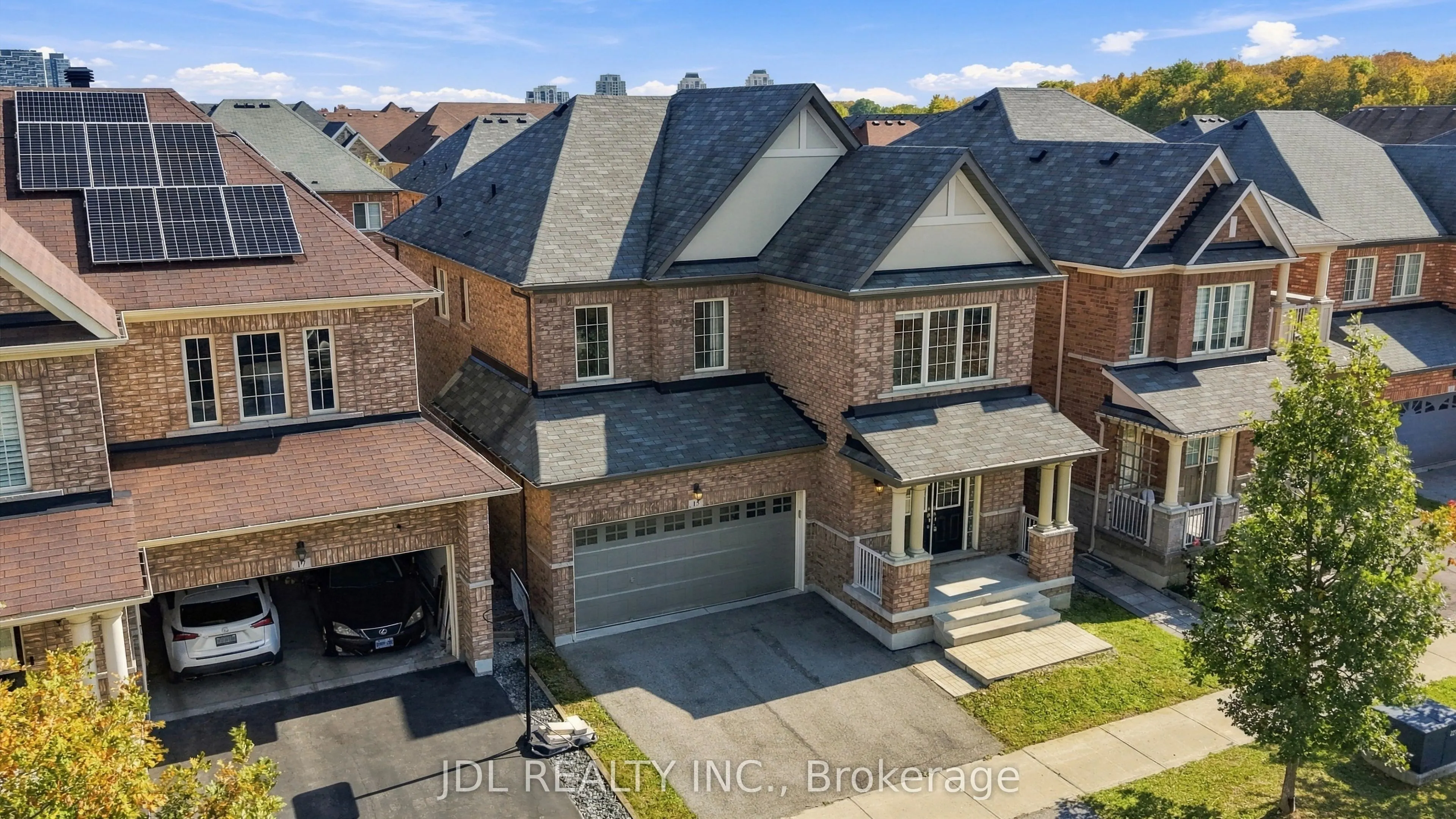 15 Beacon Point Street