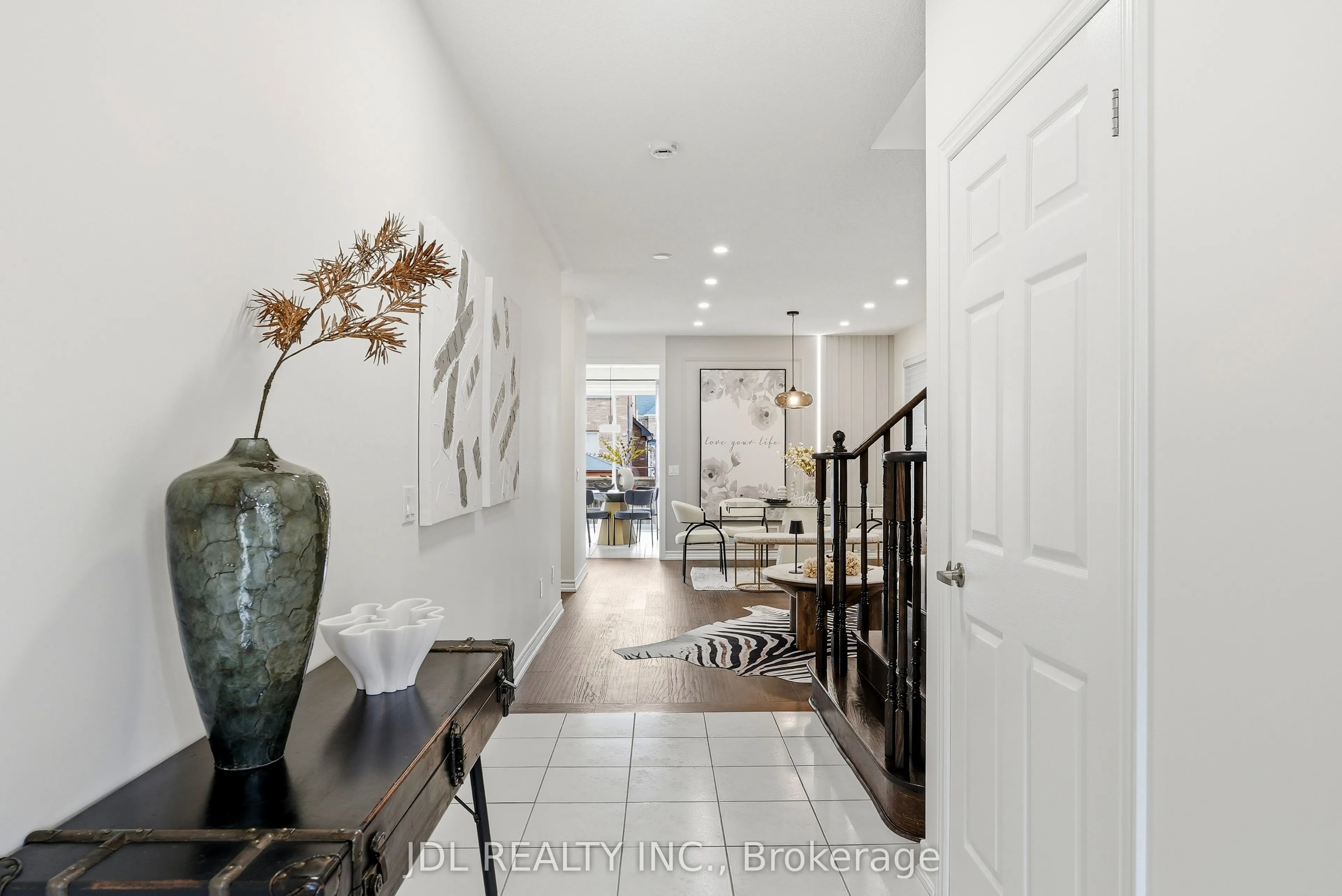 15 Beacon Point Street