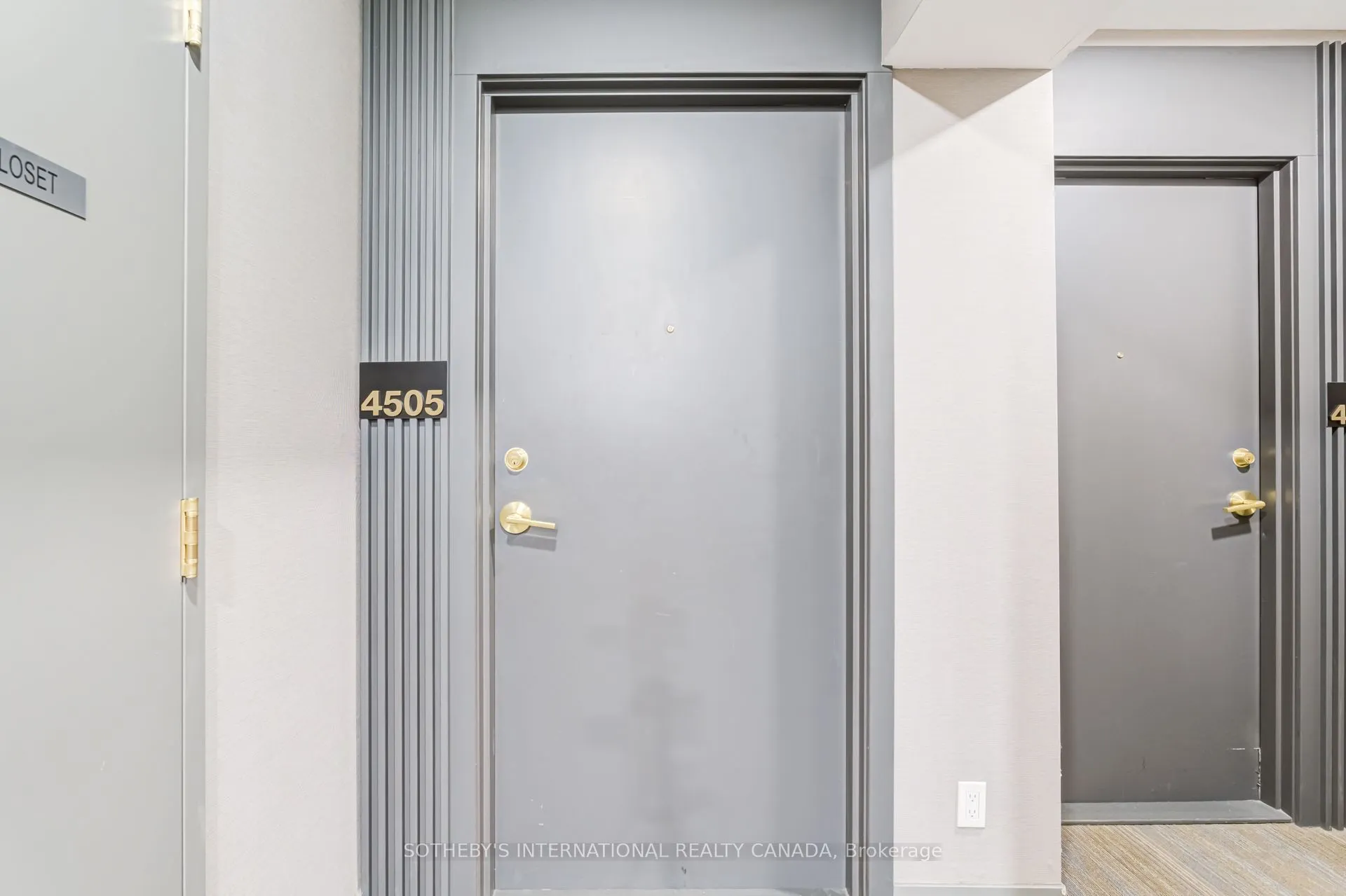 950 Portage Parkway #4505