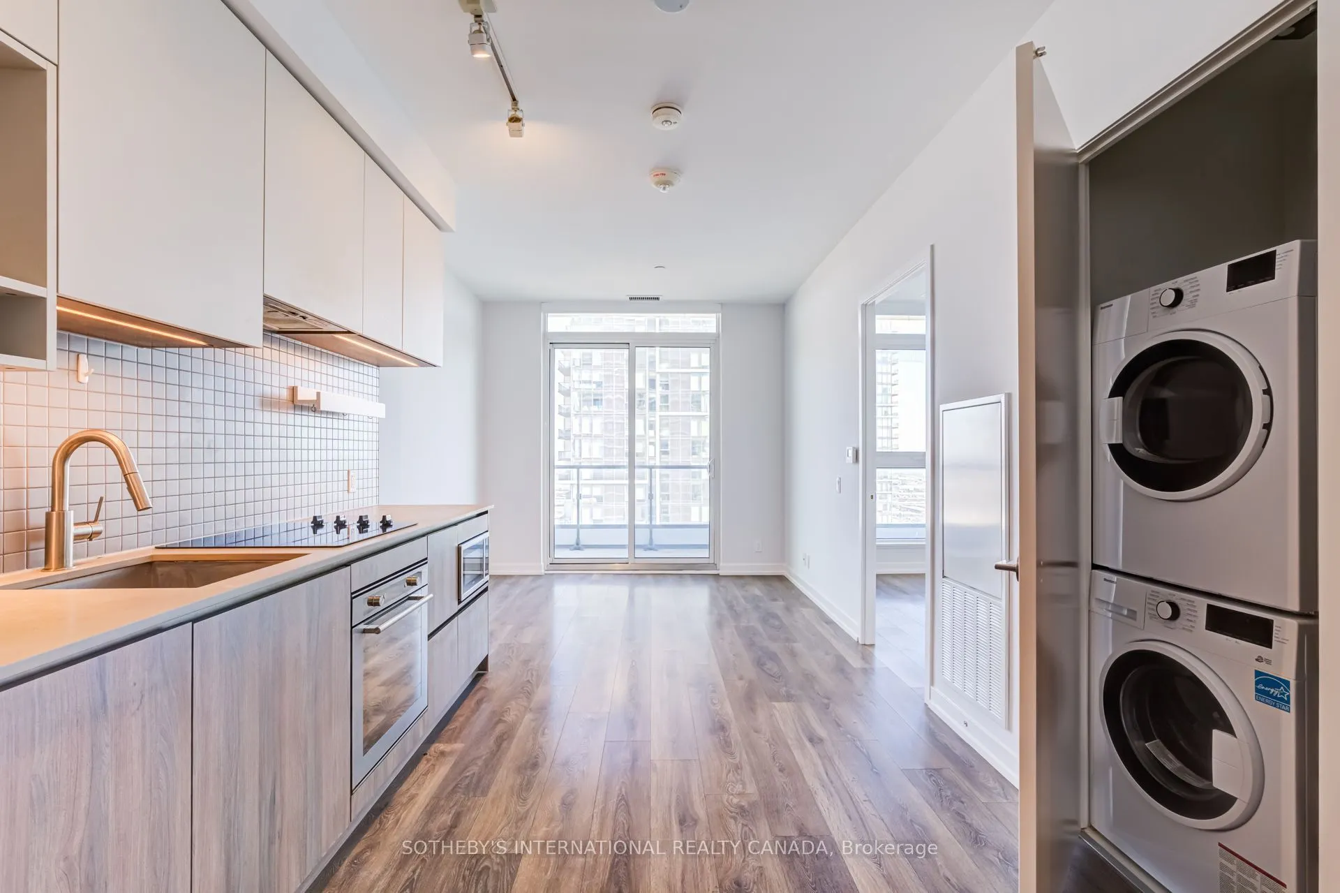 950 Portage Parkway #4505