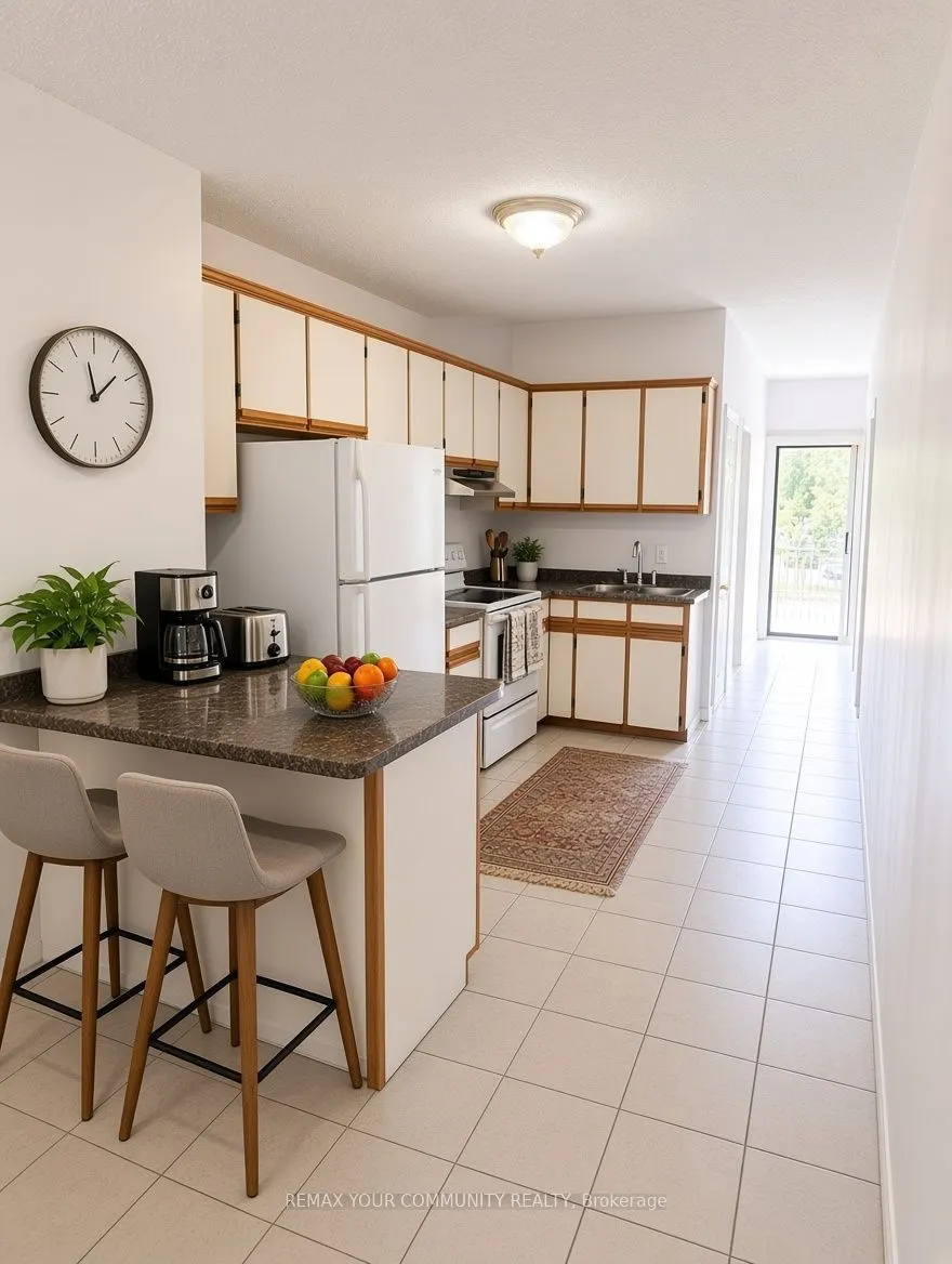 10088 Yonge Street #2