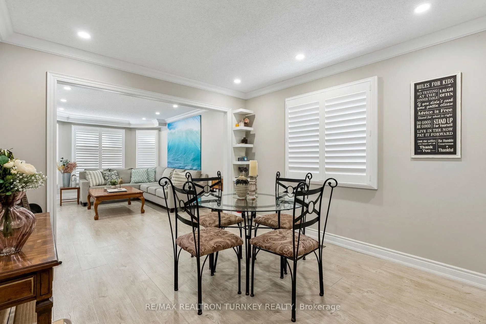 263 Chambers Crescent