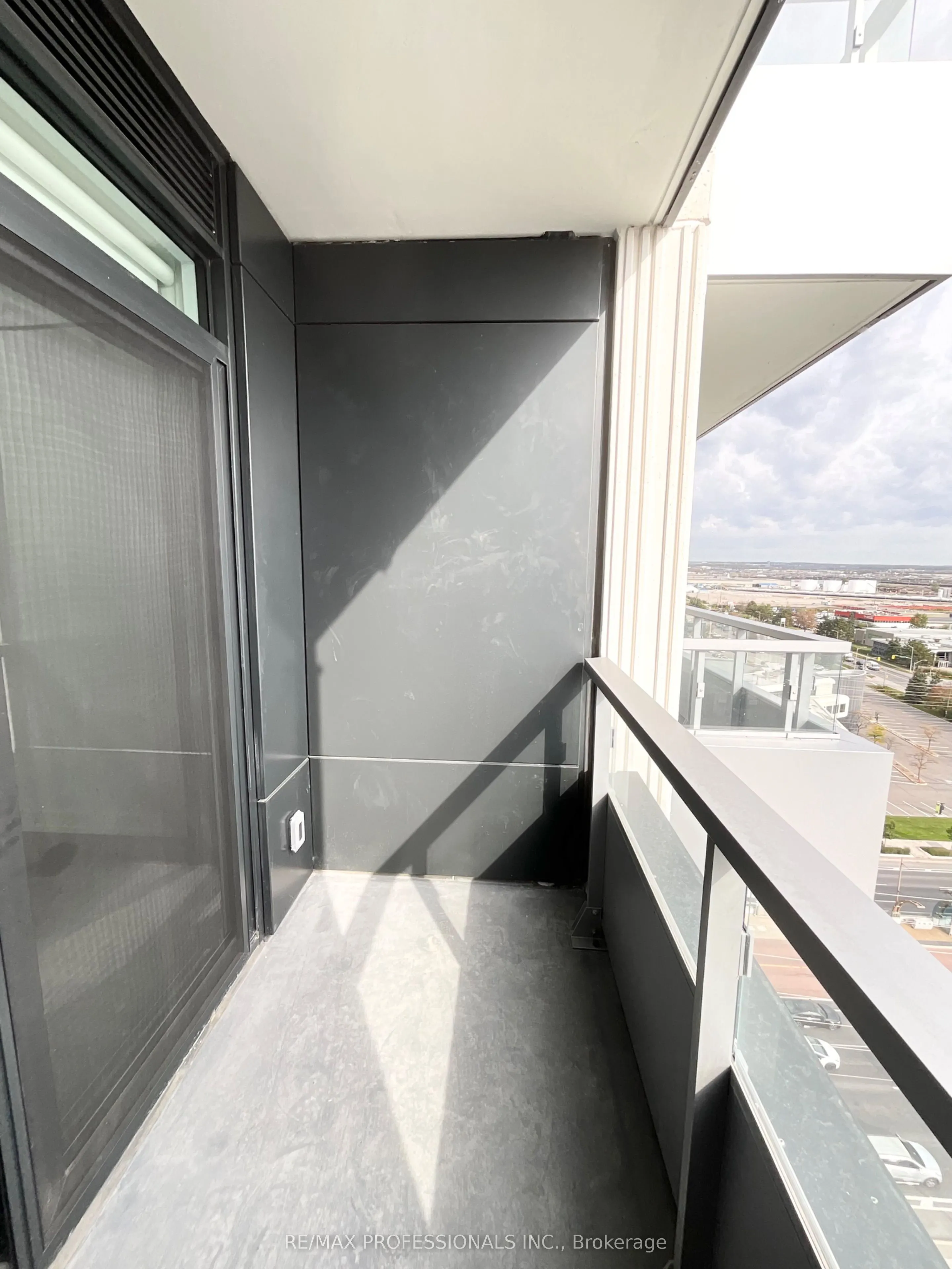 5 Meadowdale Road #1104