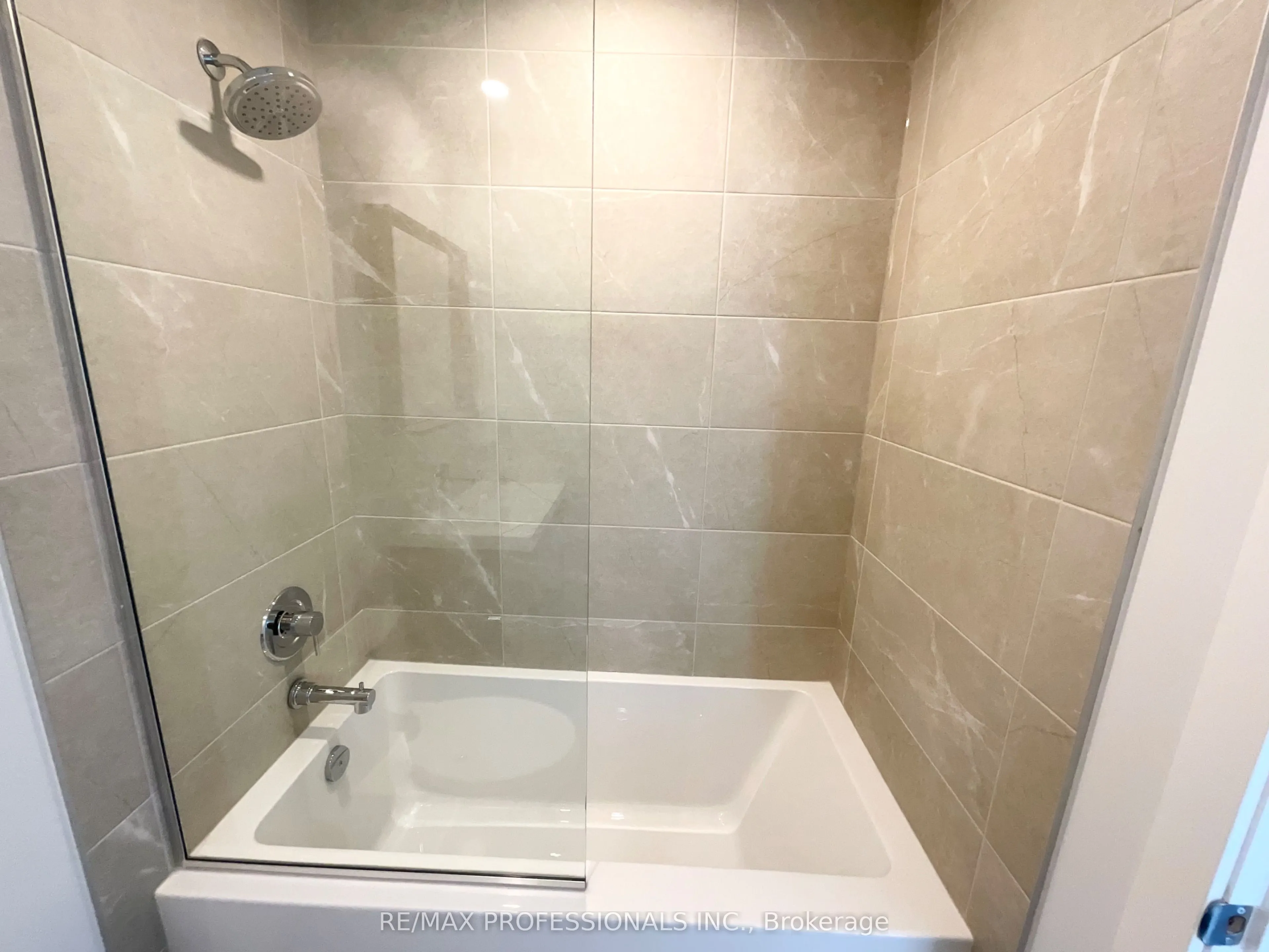 5 Meadowdale Road #1104