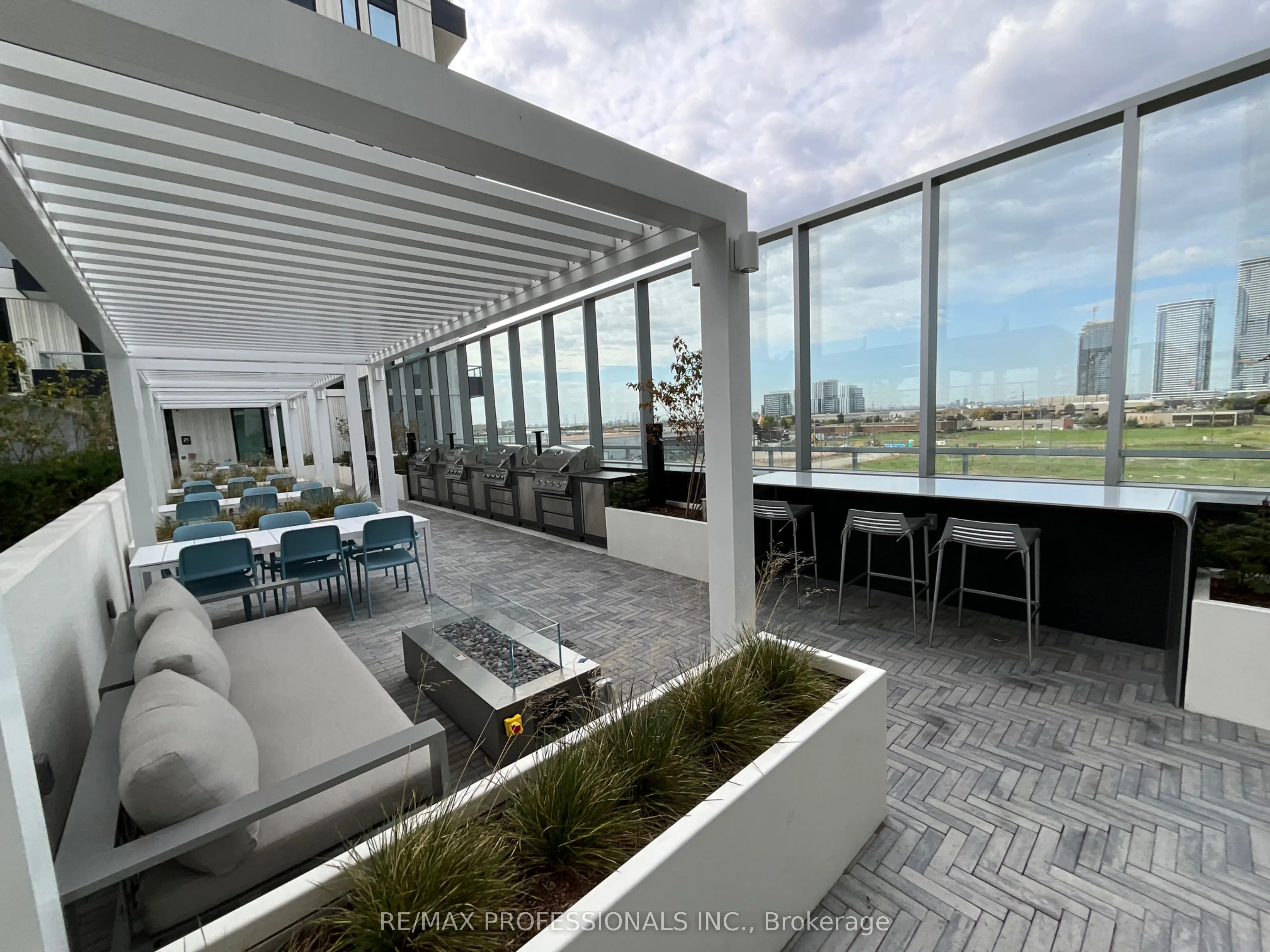 5 Meadowdale Road #1104