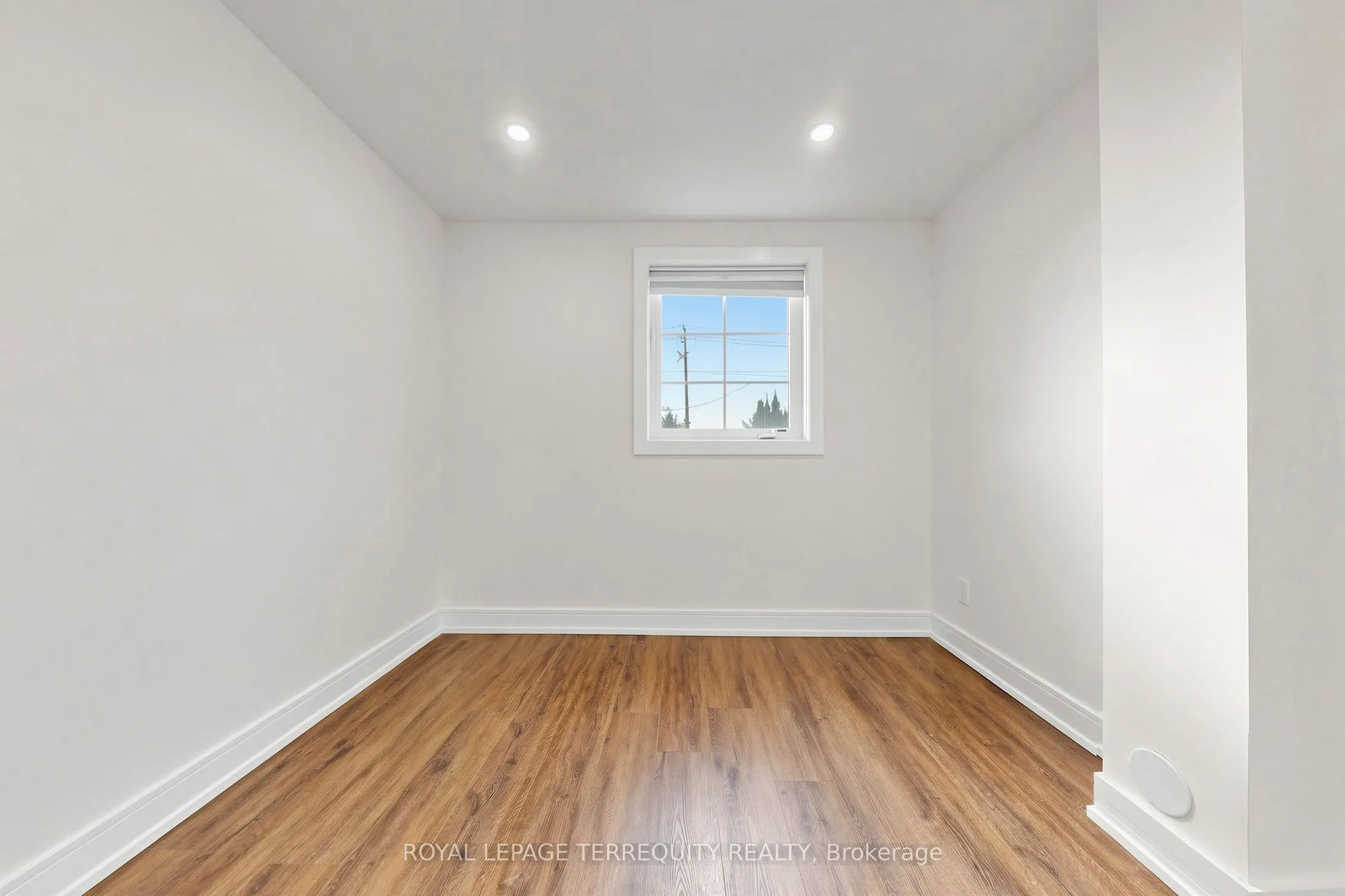 199 Armstrong Crescent