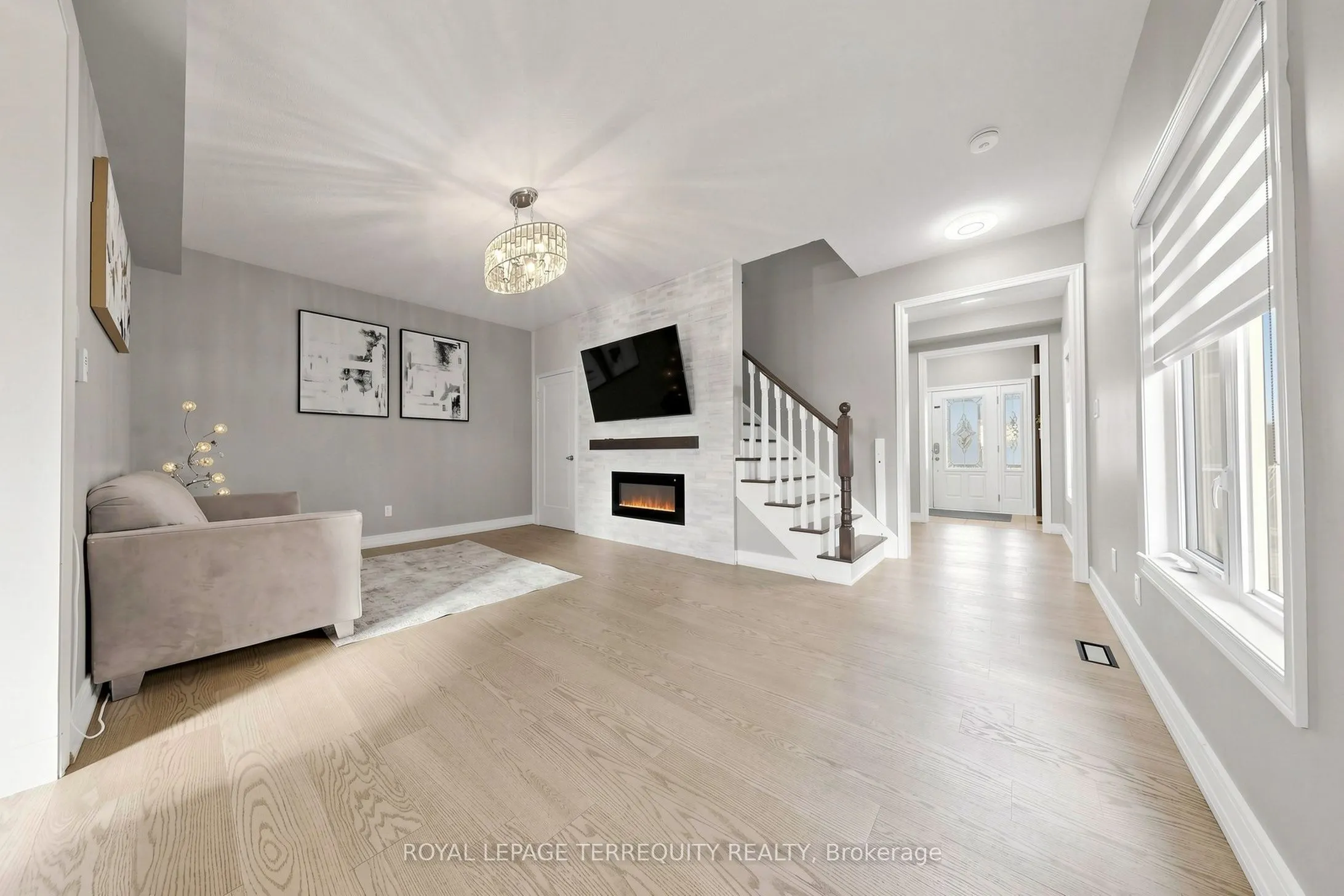 199 Armstrong Crescent