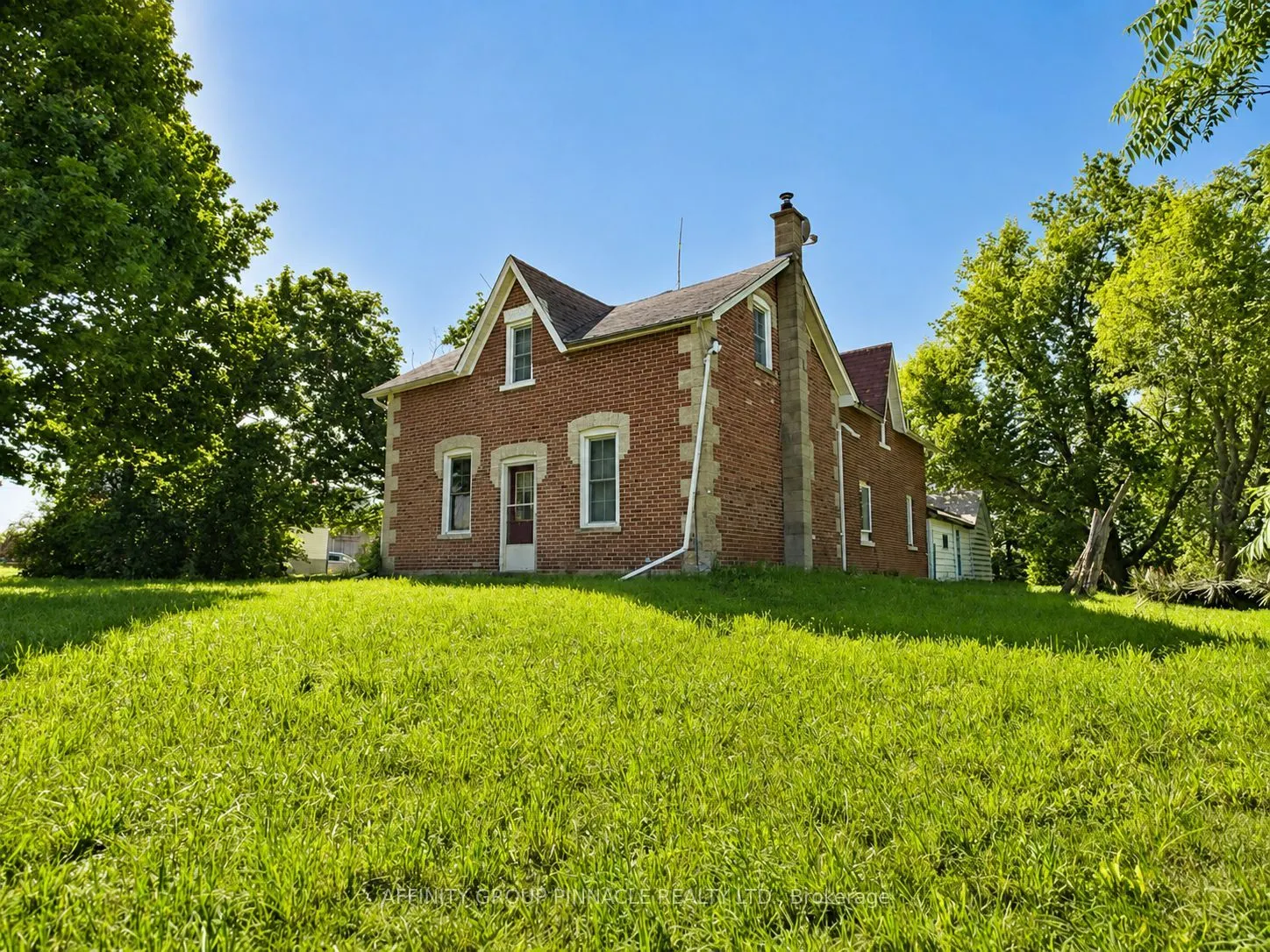 2320 Brock Concession 11 Road