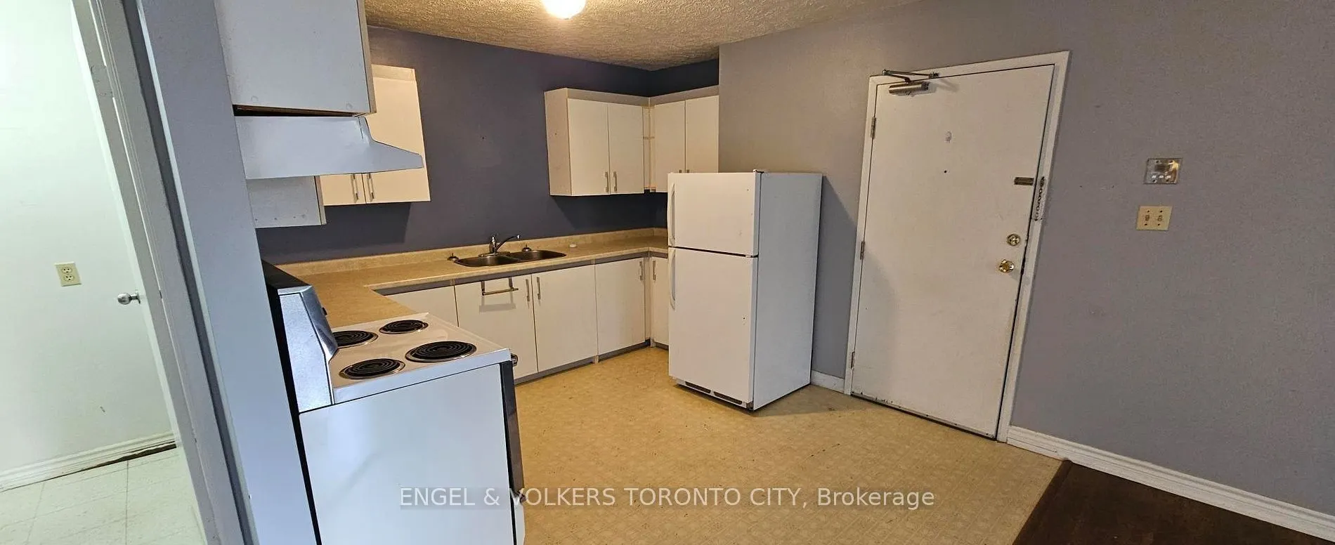 86 Curtis Street #5
