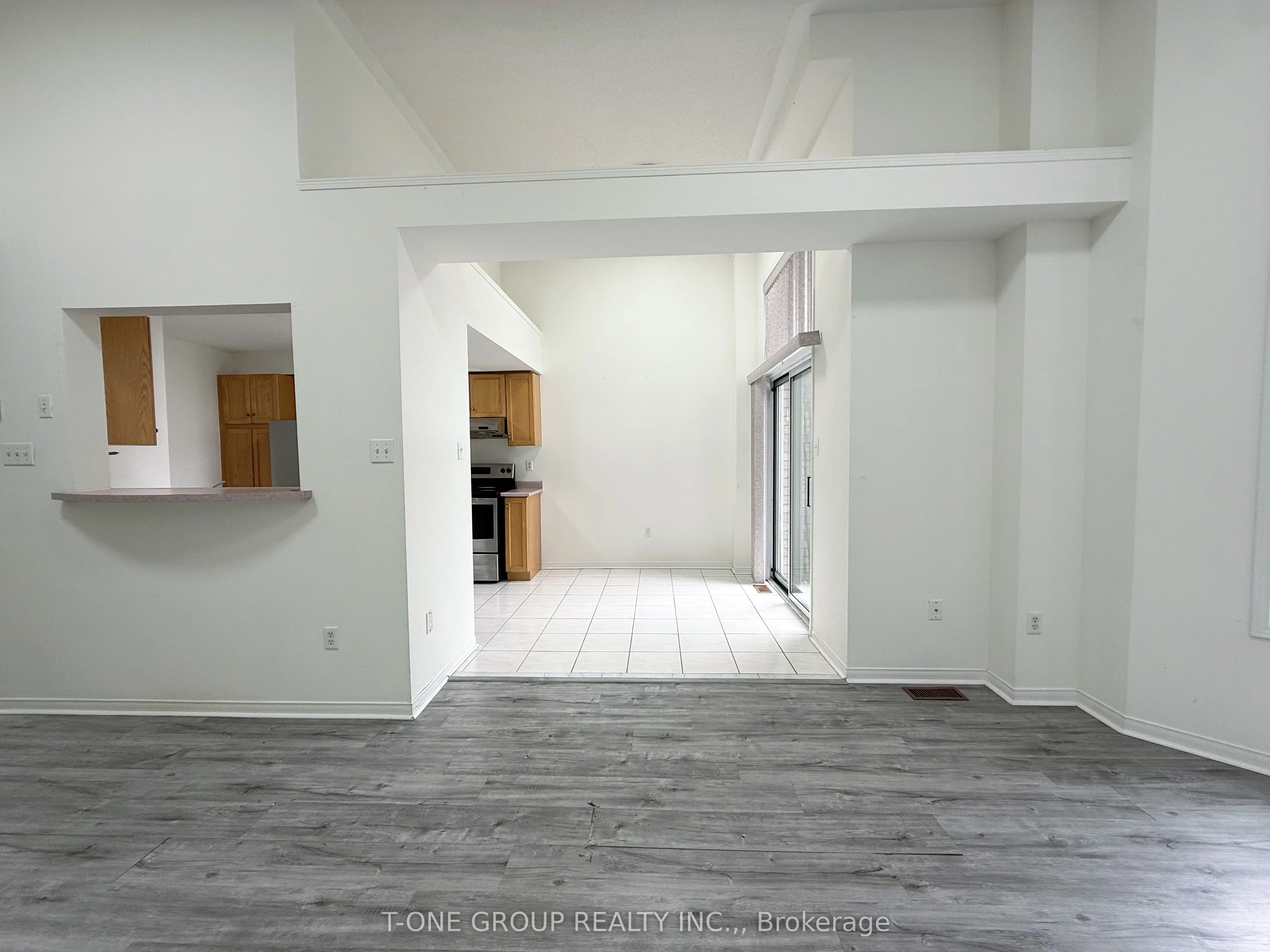 90 Bridlepath Street