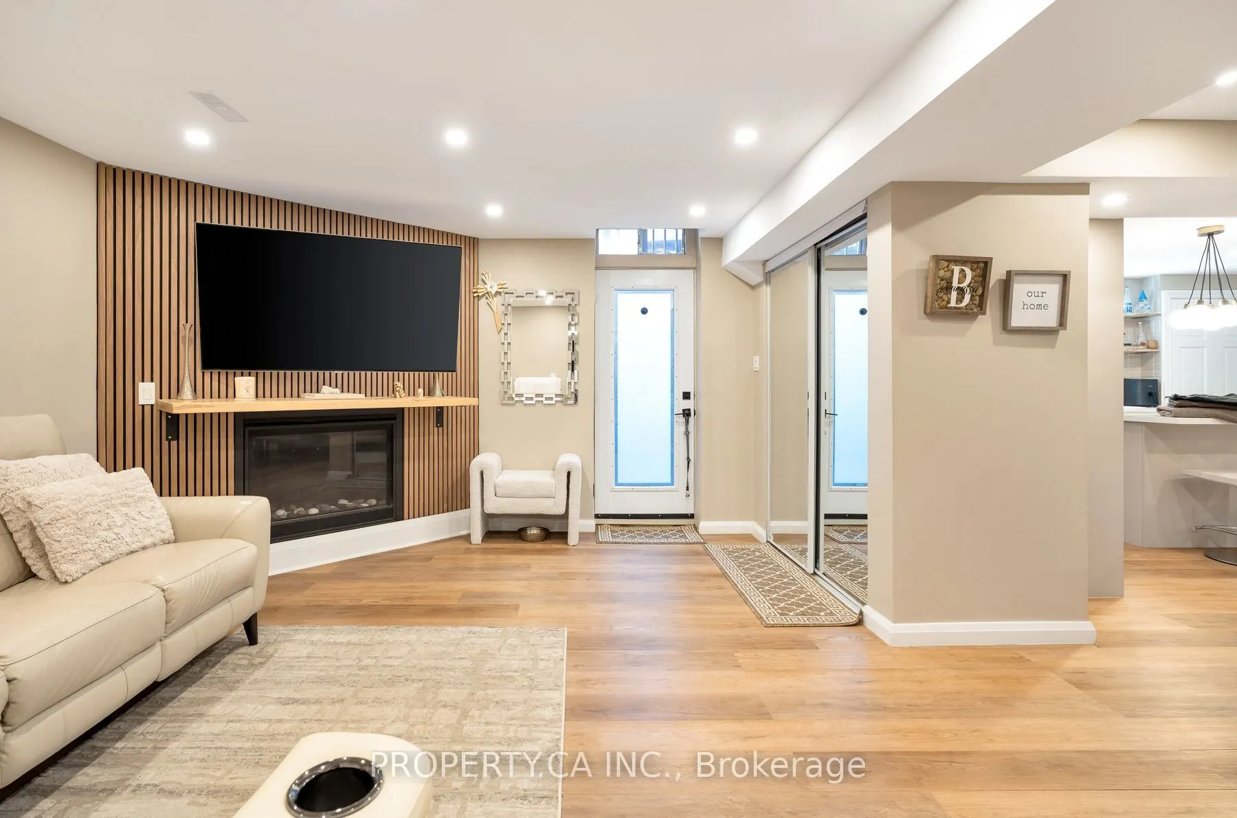72 Devonsleigh Boulevard