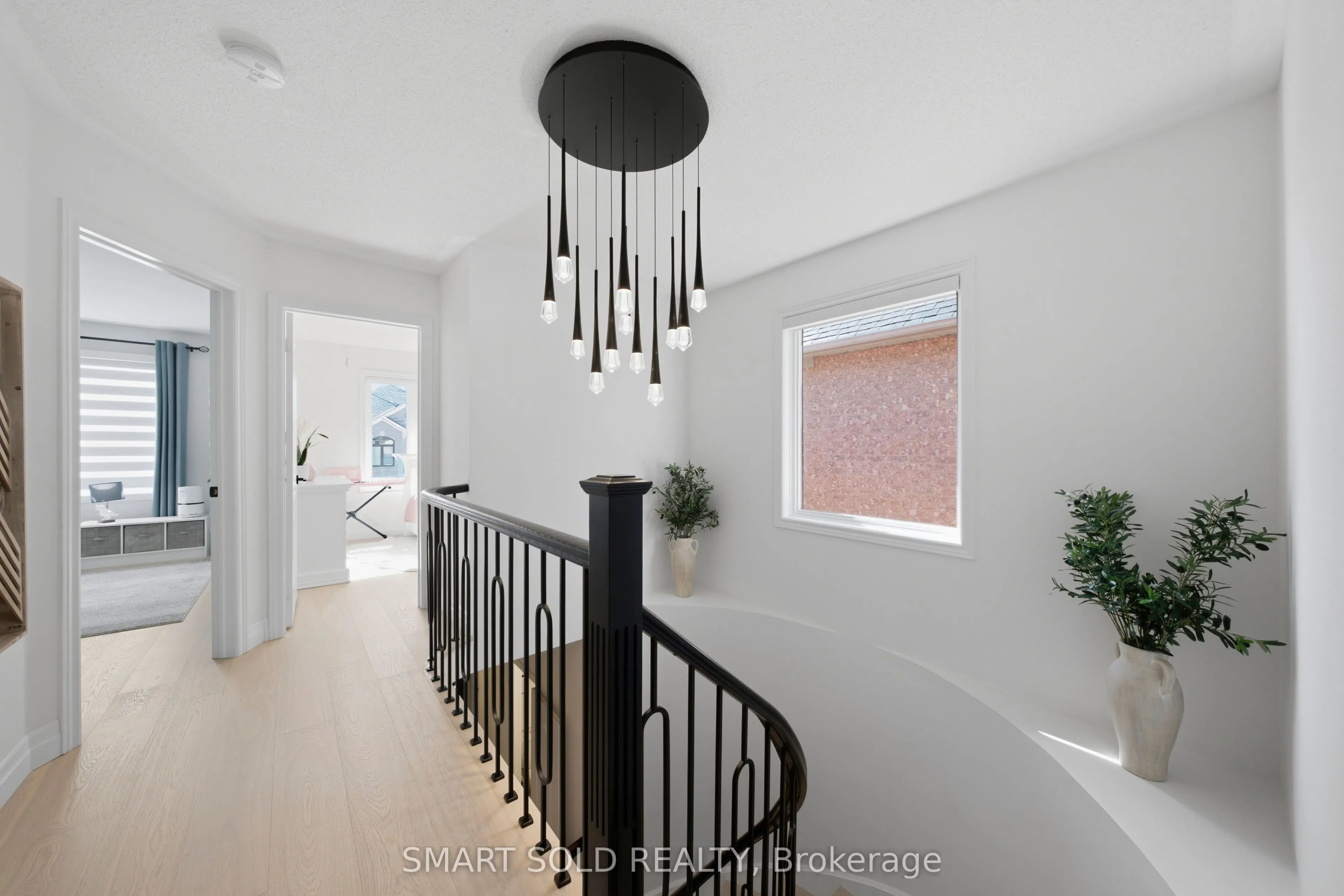 24 Andes Crescent