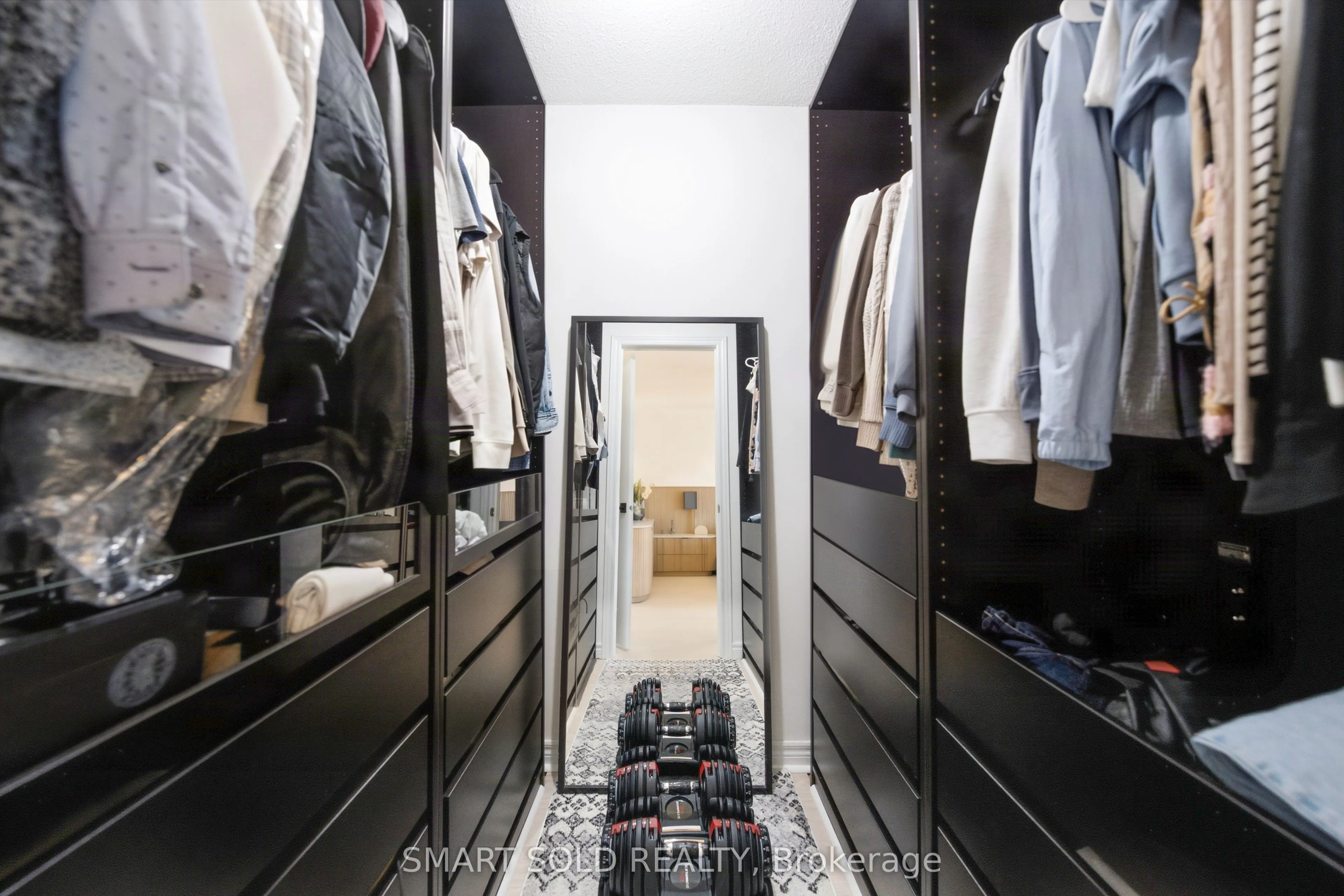 24 Andes Crescent